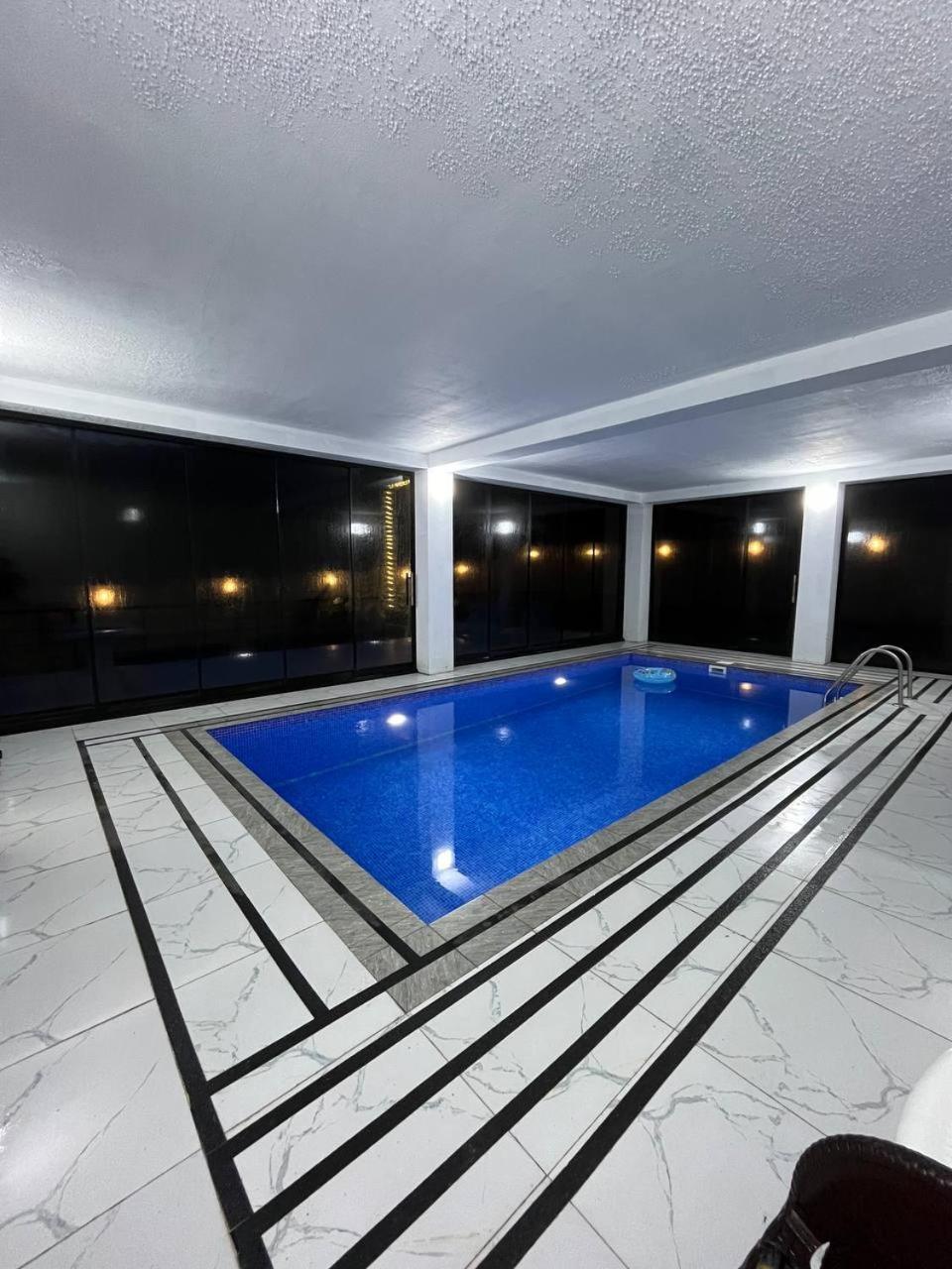 Three-Bedroom Villa photo 1