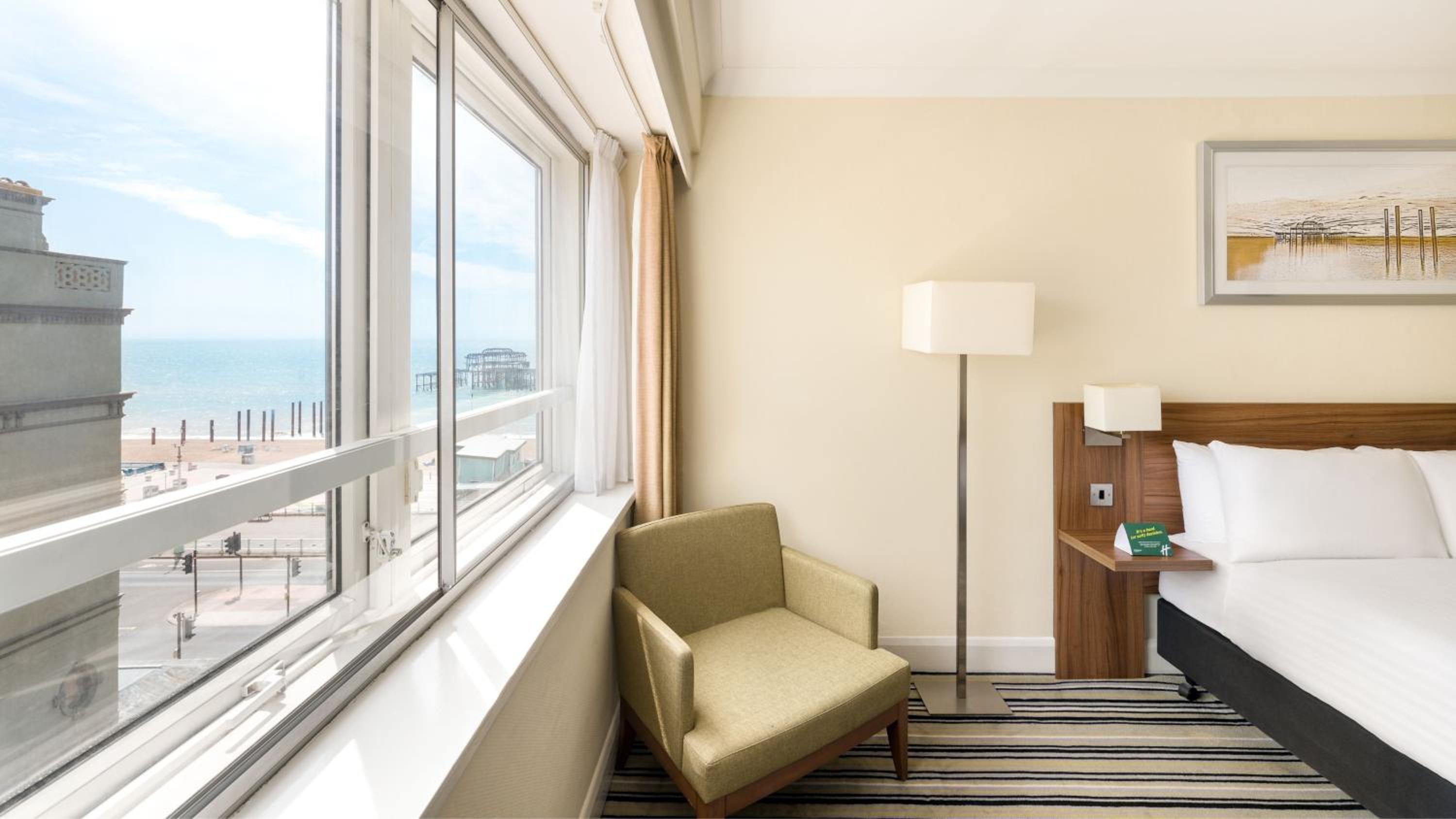 Standard Double Room - Photo 7