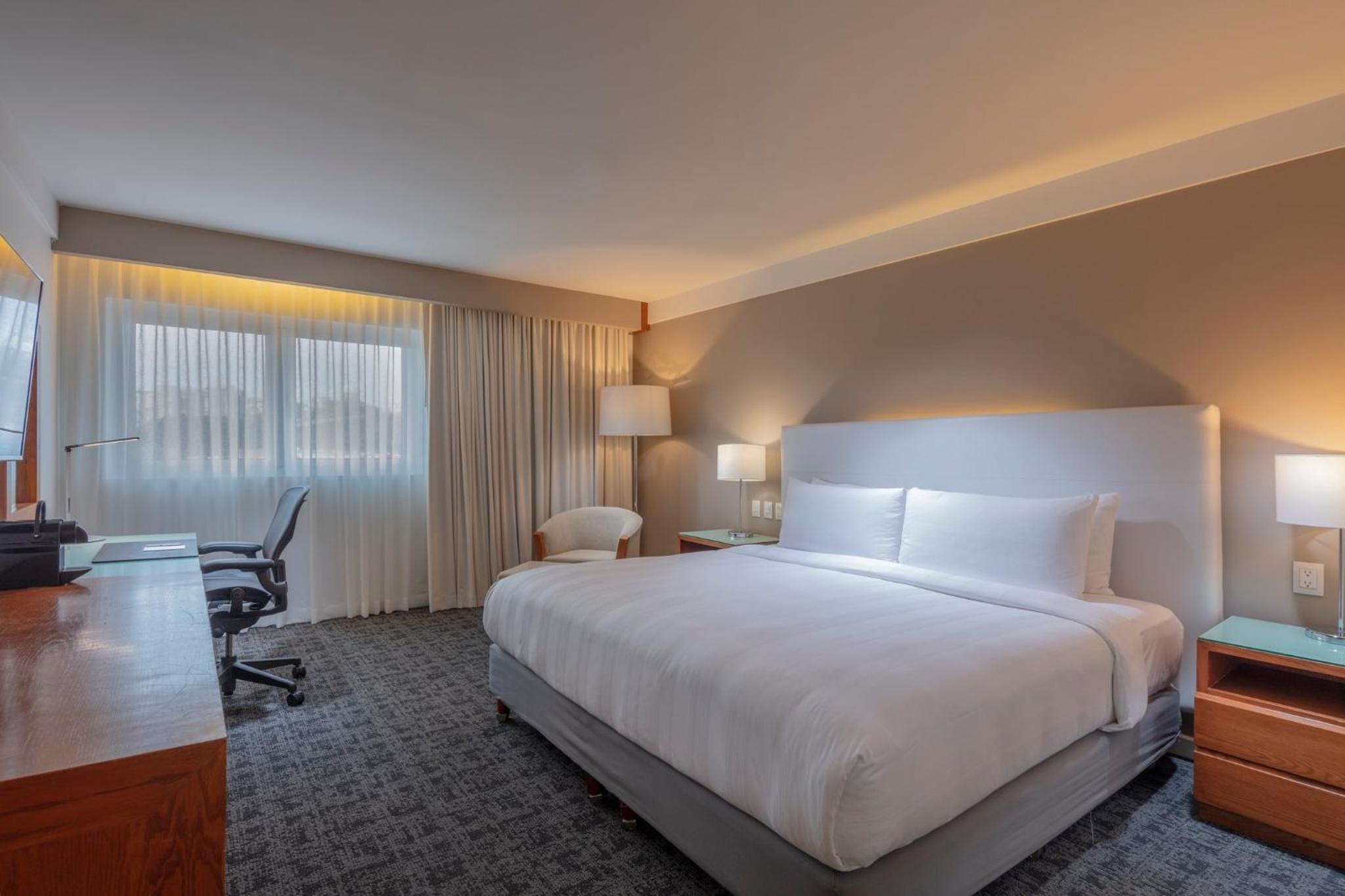 Classic King Room - Photo 2
