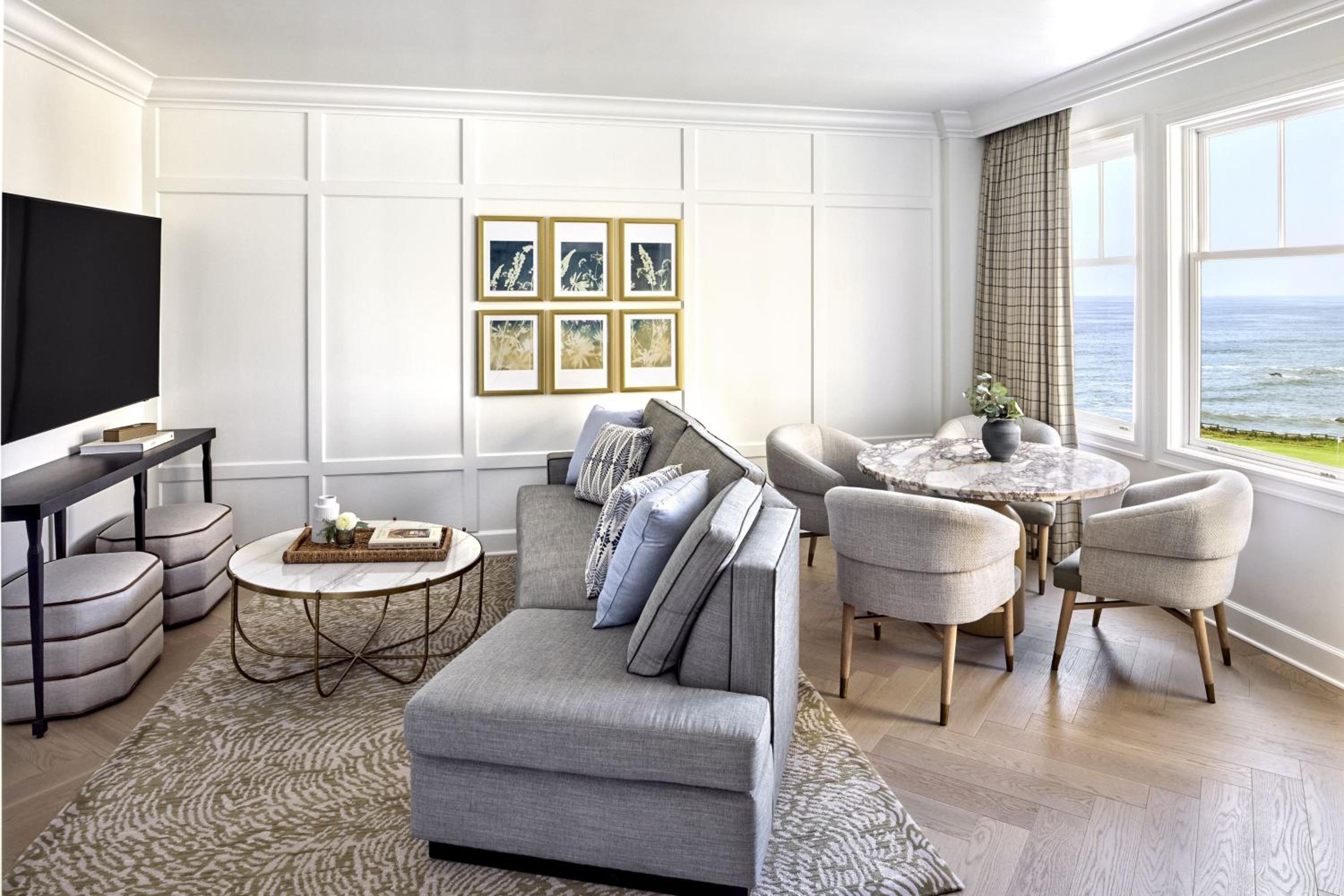 One-Bedroom Suite with Courtyard View - Photo 4