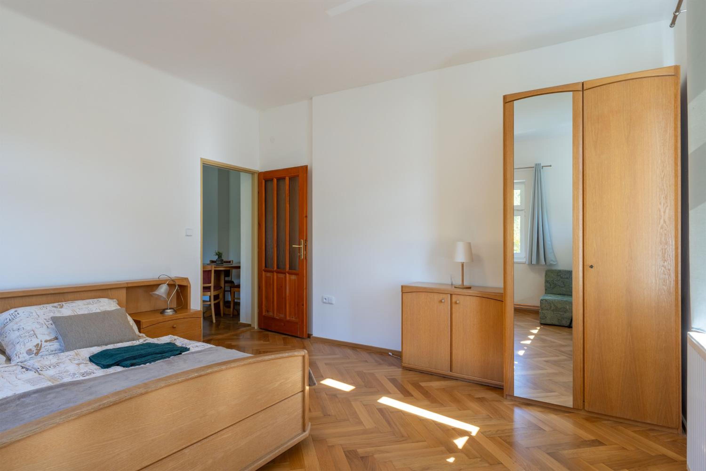 Apartment with Mountain View photo 1