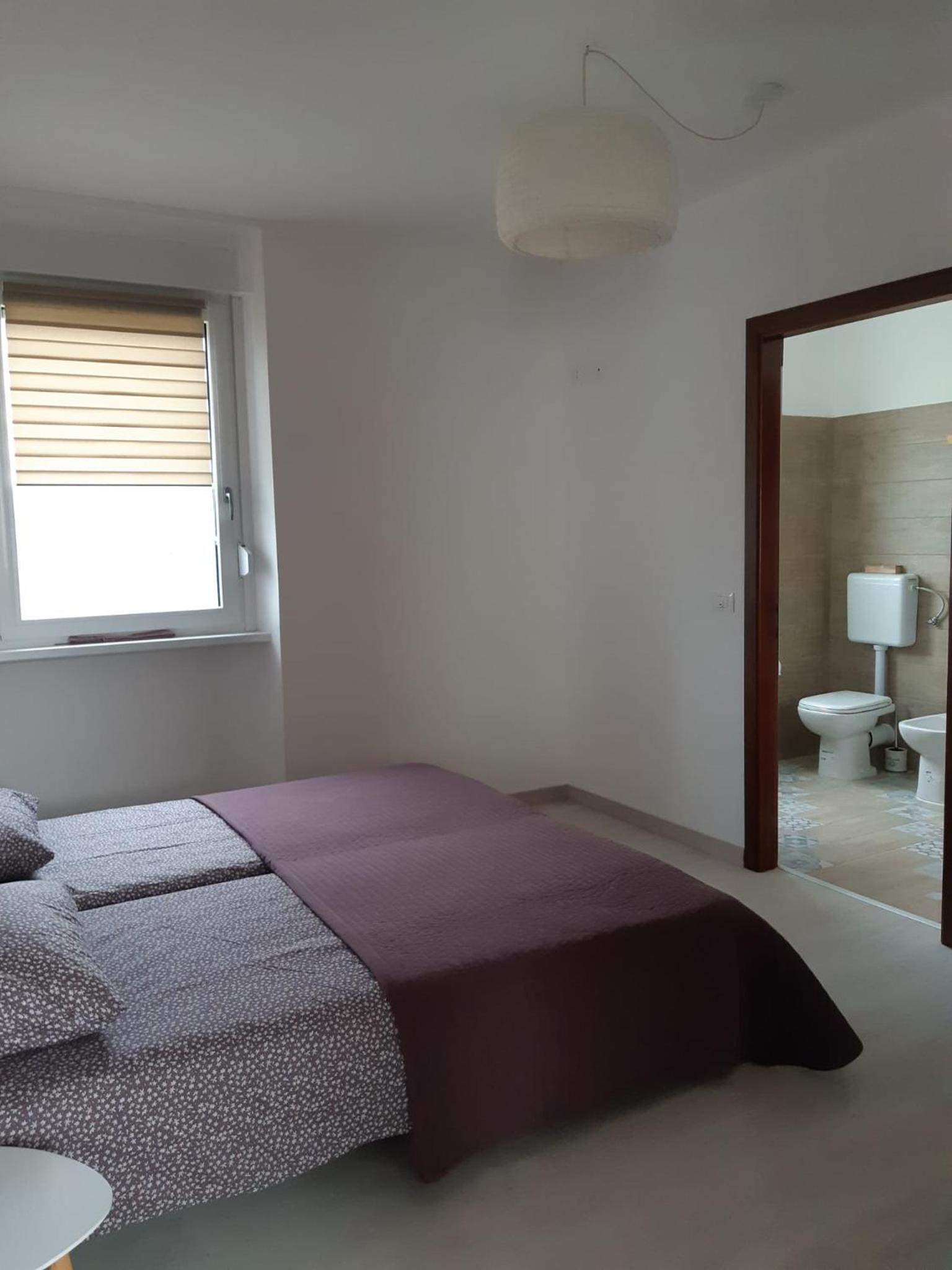 Double or Twin Room with Private Bathroom photo 1