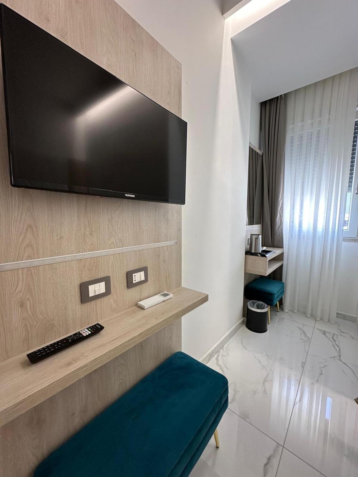 Small Double Room photo 2