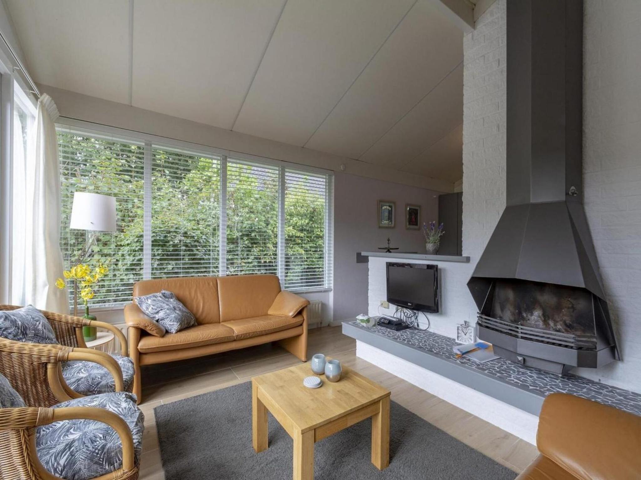 Three-Bedroom Bungalow photo 1