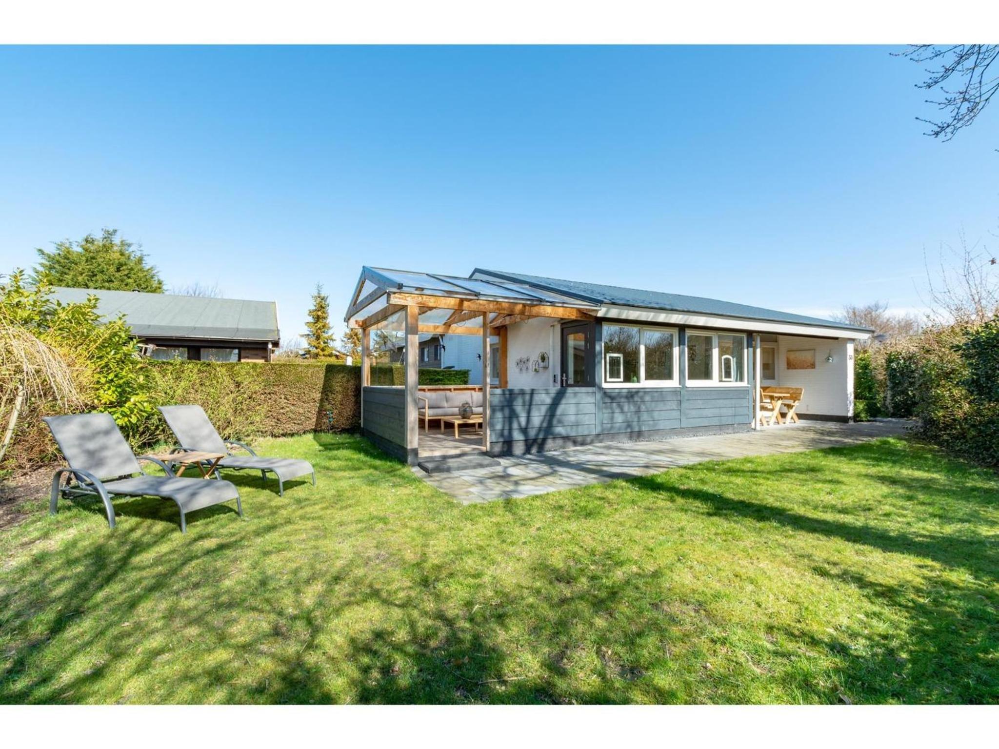 Three-Bedroom Vacation Home  photo 2