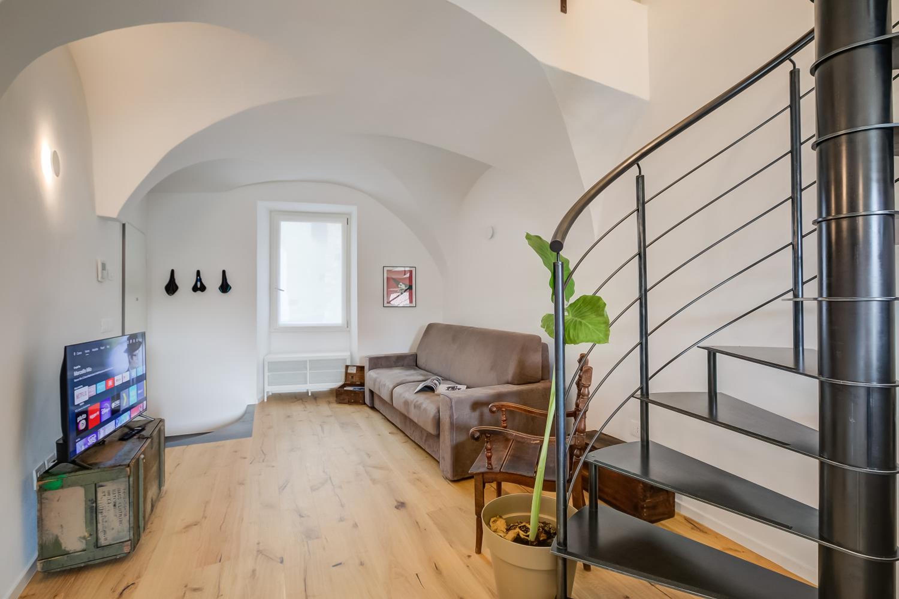 Apartment with Balcony