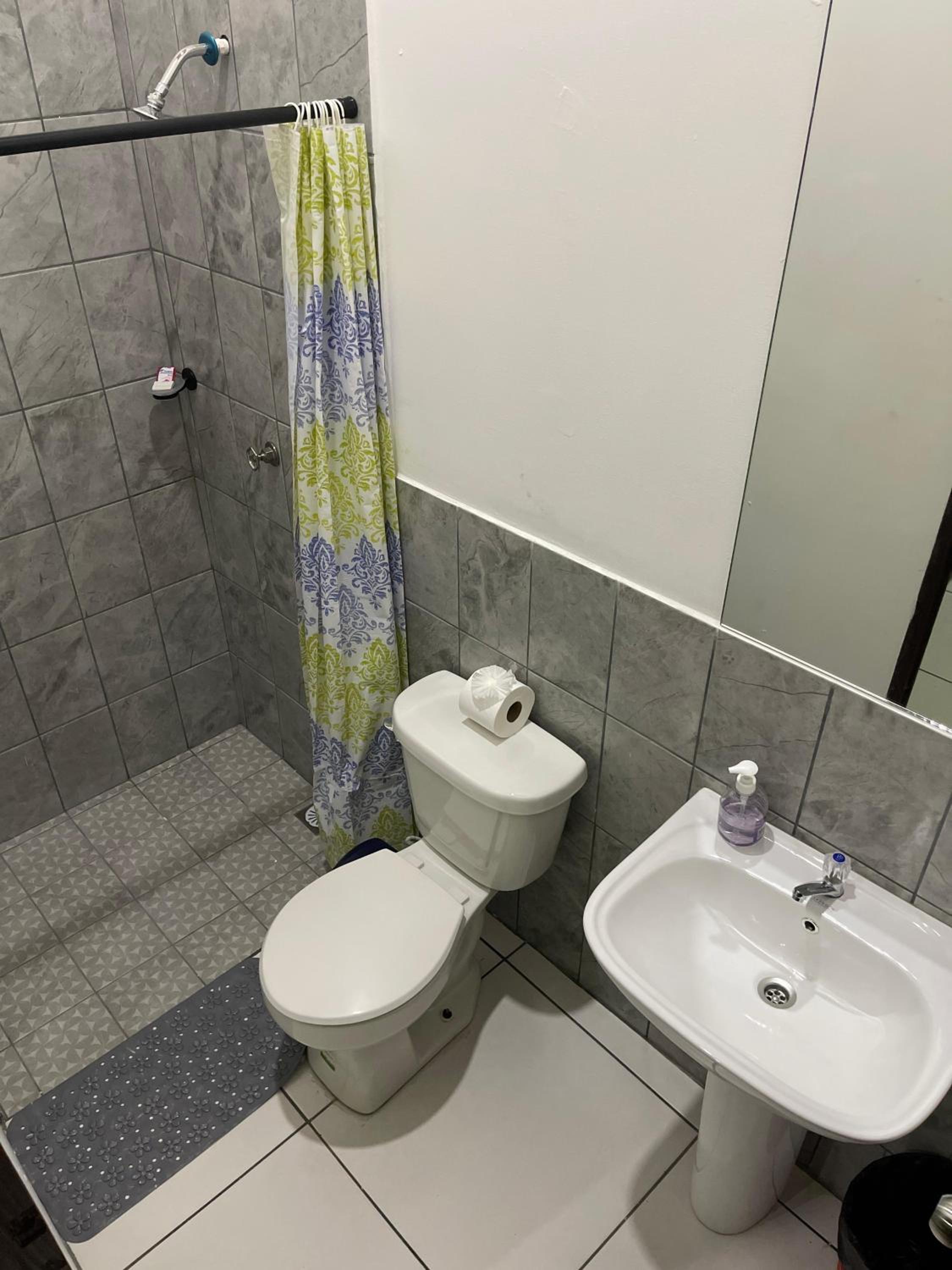 Classic Quadruple Room photo 2