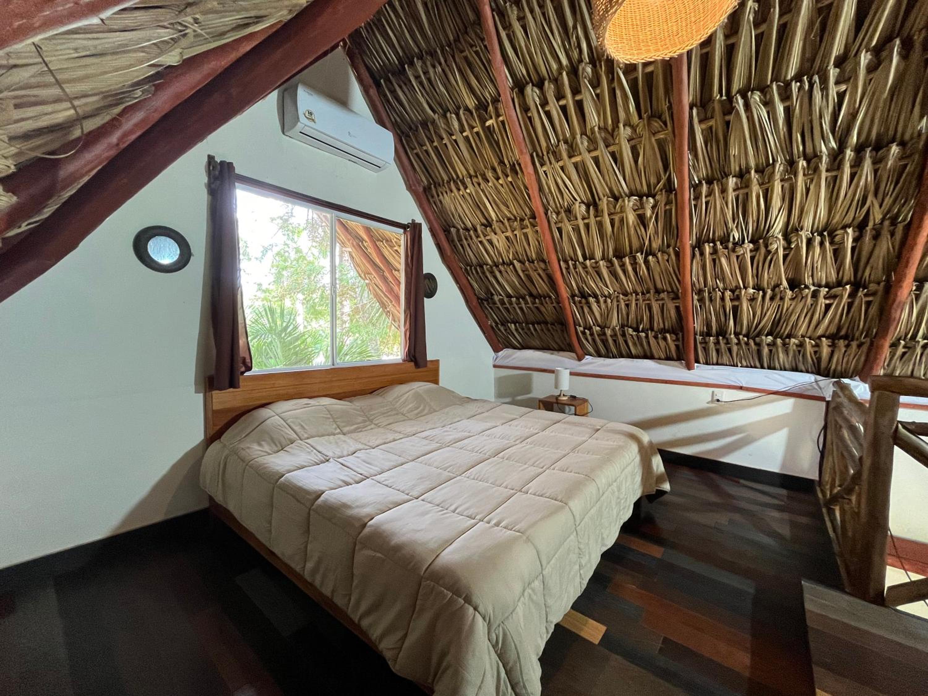 Two-Bedroom Bungalow - Photo 10