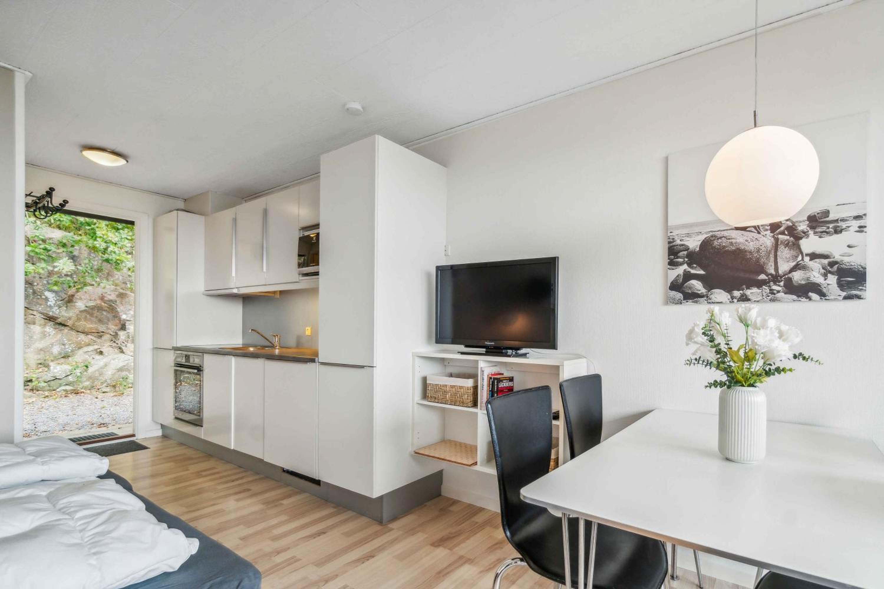 Apartment with Terrace photo 1