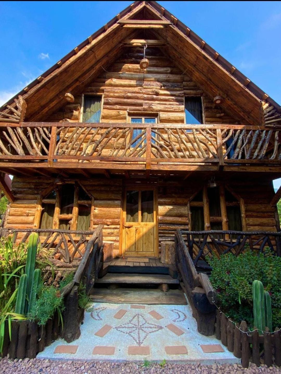 Standard Queen Room with Two Queen Beds photo 3