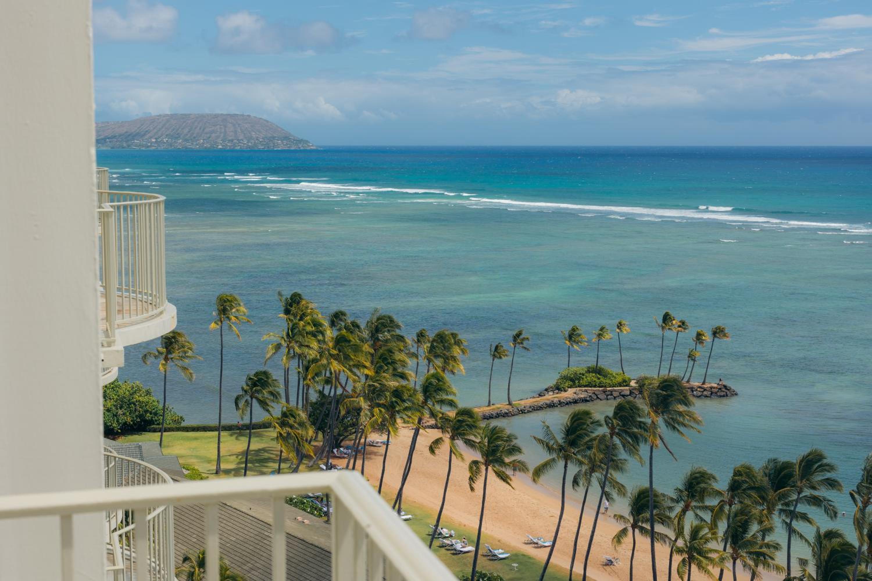 The Kahala Hotel and Resort: Imperial Suite photo
