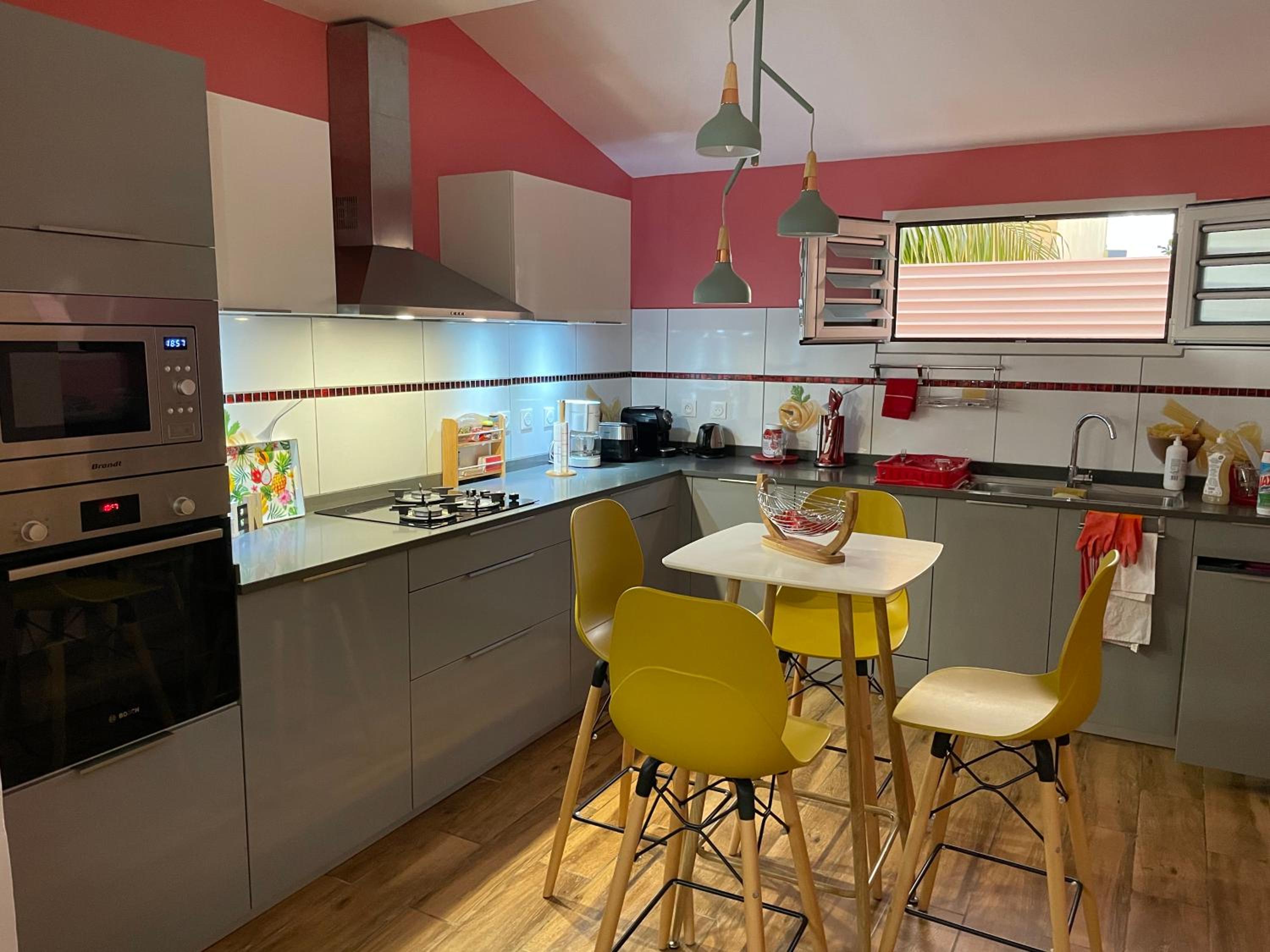 Villa photo 3