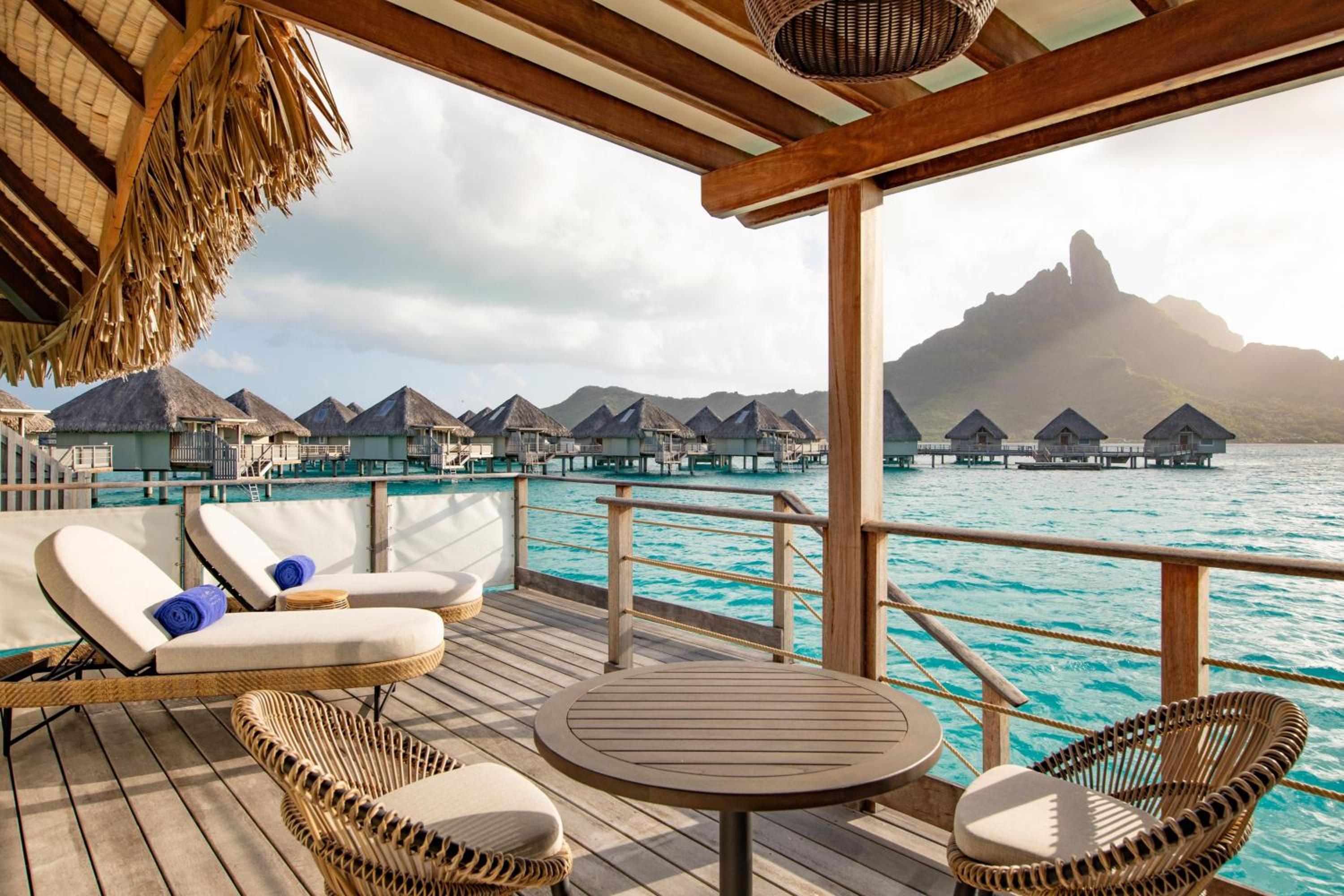 Overwater Bungalow Otemanu View