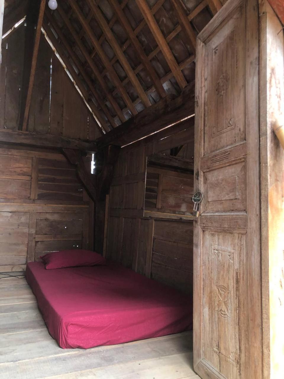Large Double Room - Photo 1