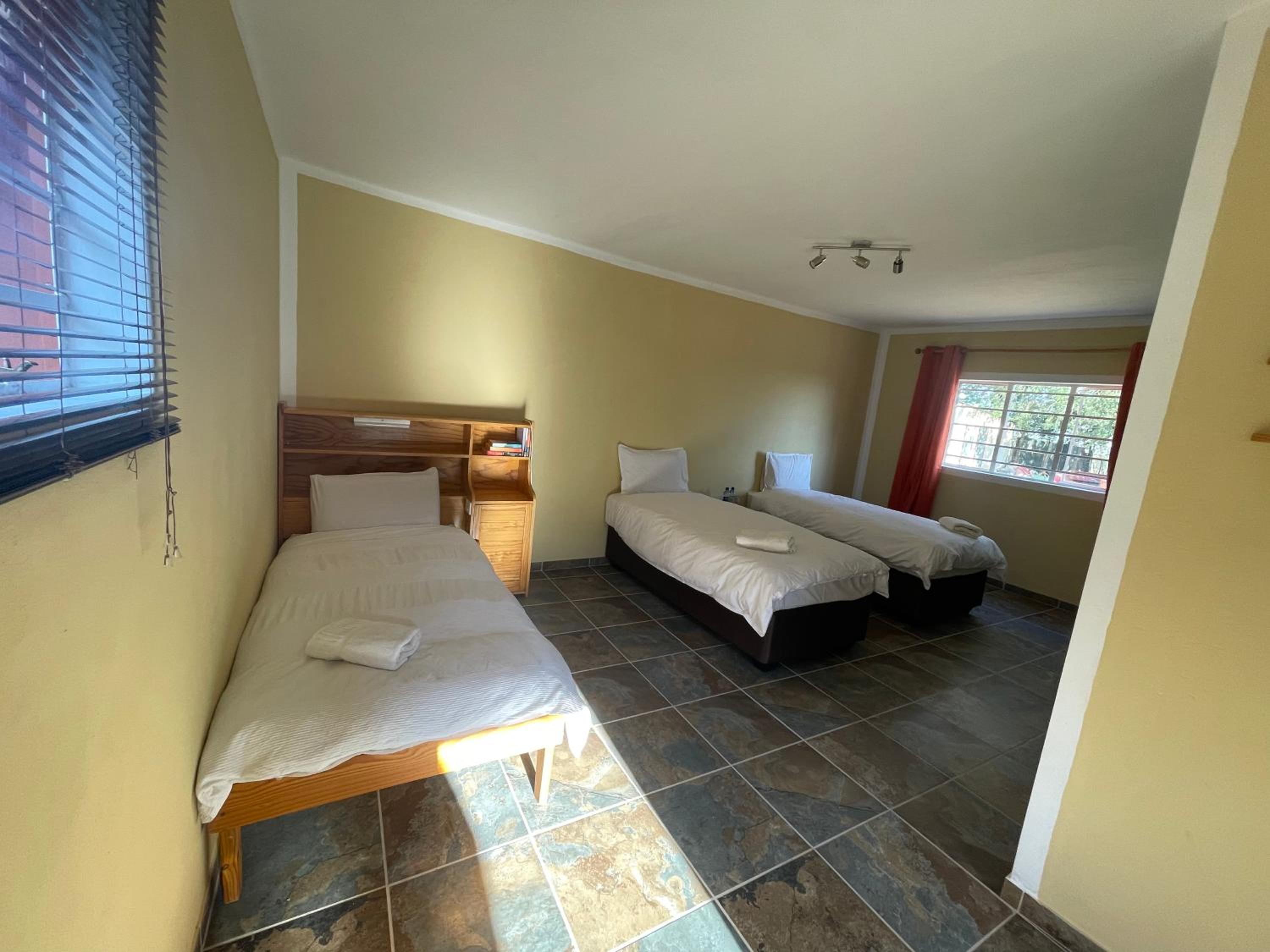 Comfort Triple Room with Shower photo 2