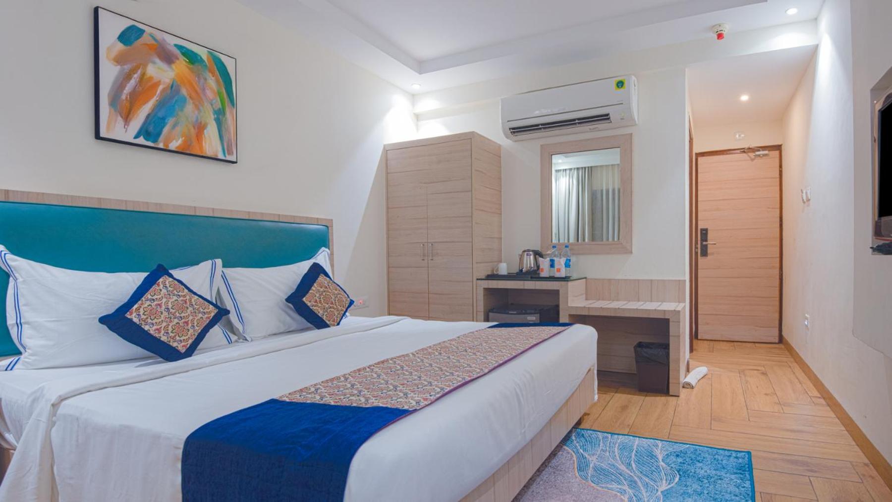 Superior Double Room- 15% off on Water Sports and enjoy Happy Hours with 1+1 offer