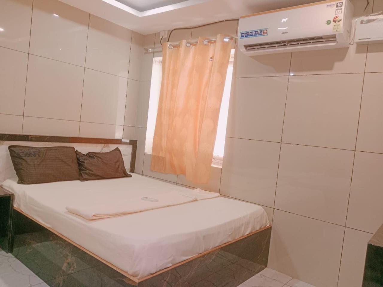 Deluxe Family Suite photo 2