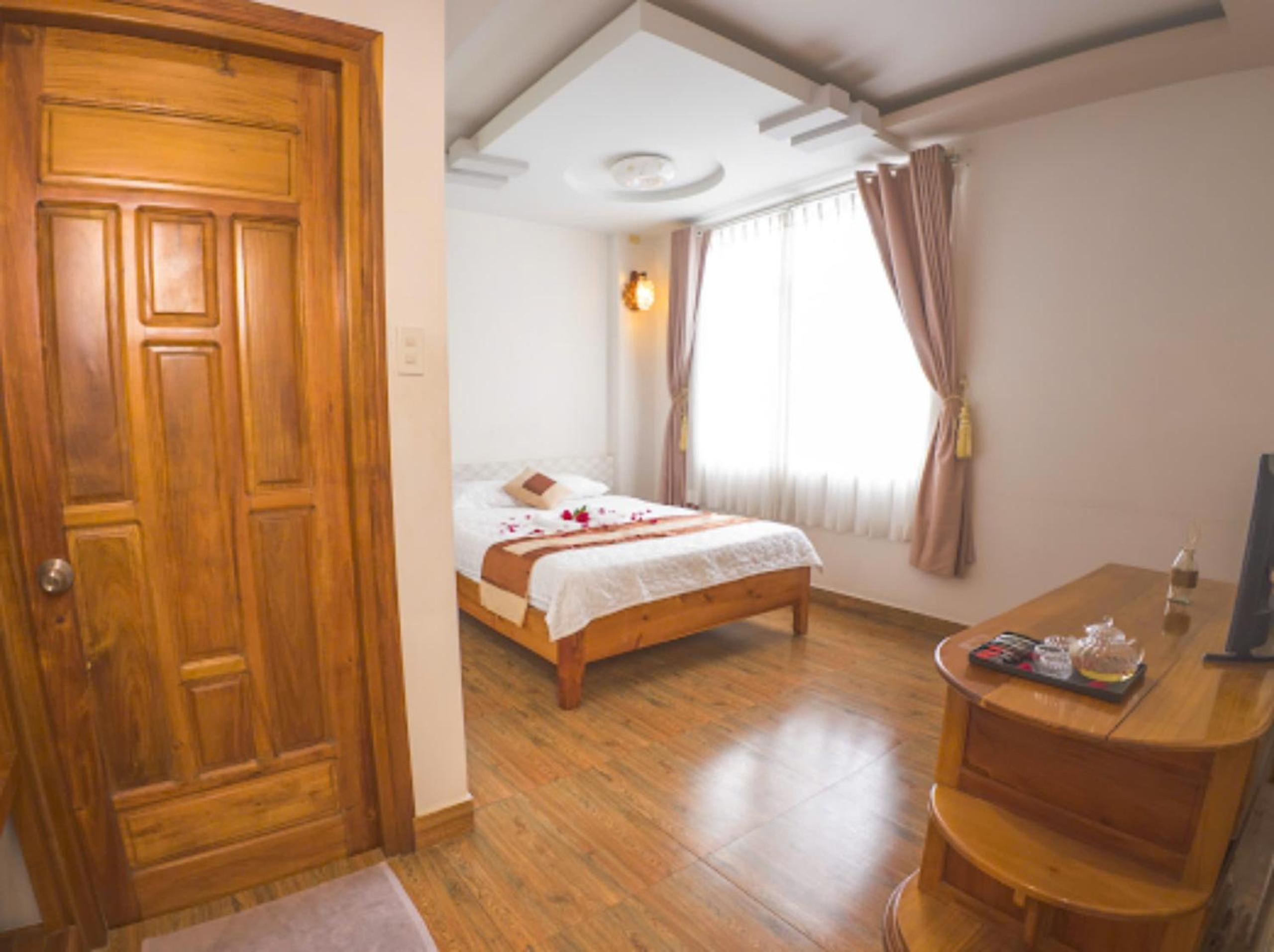 双人房