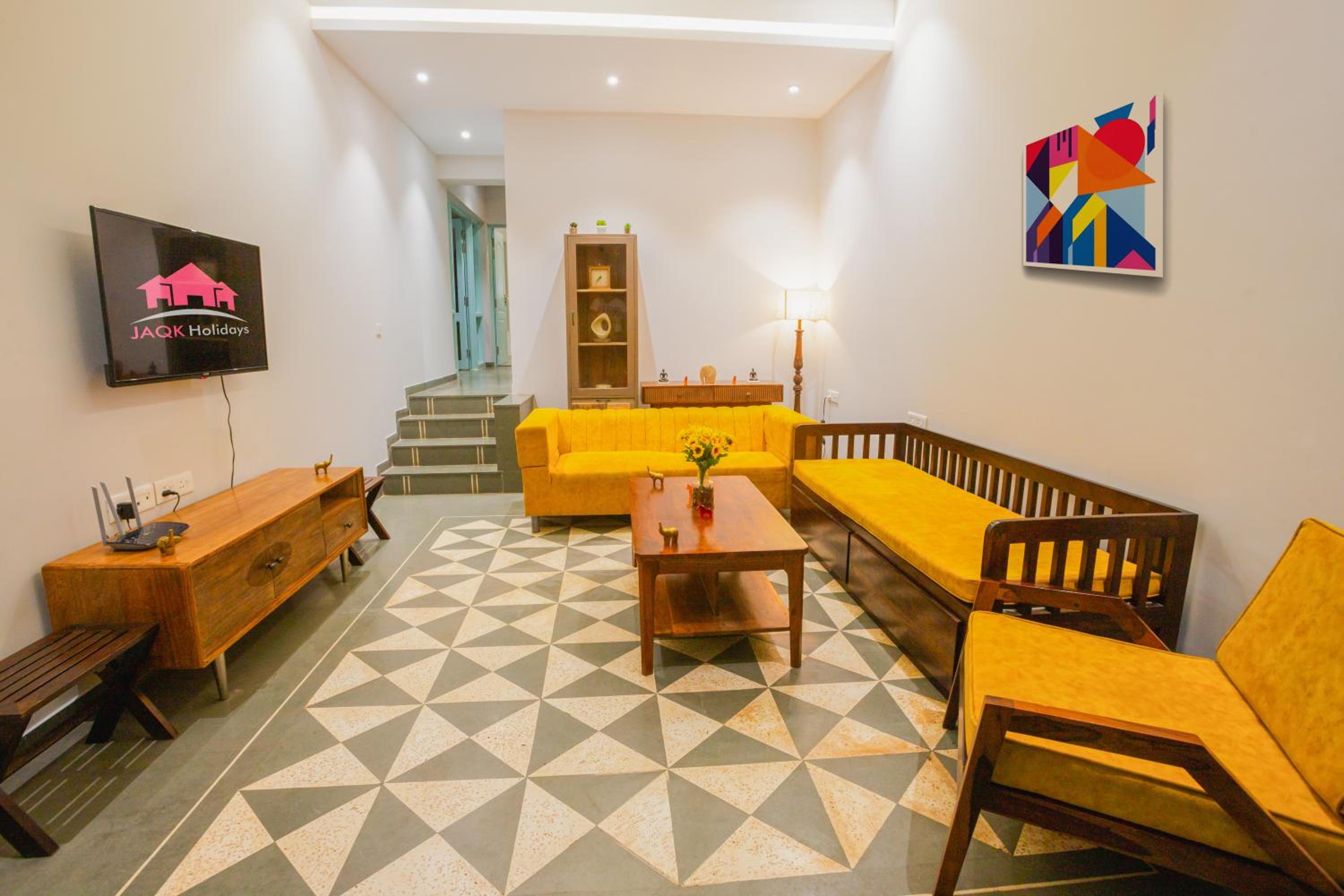 Three-Bedroom Villa photo 1