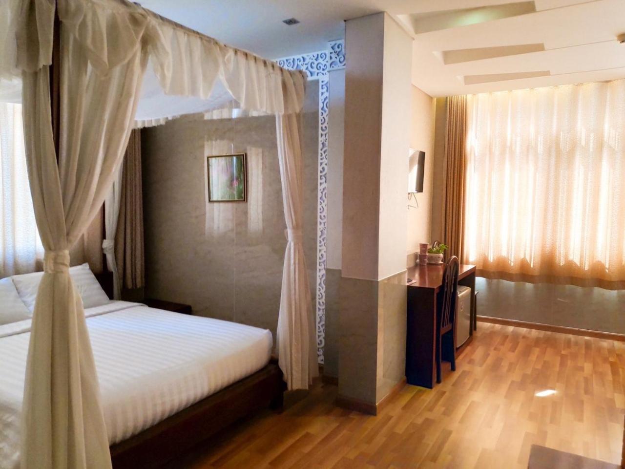 Superior Double Room with City View photo 3