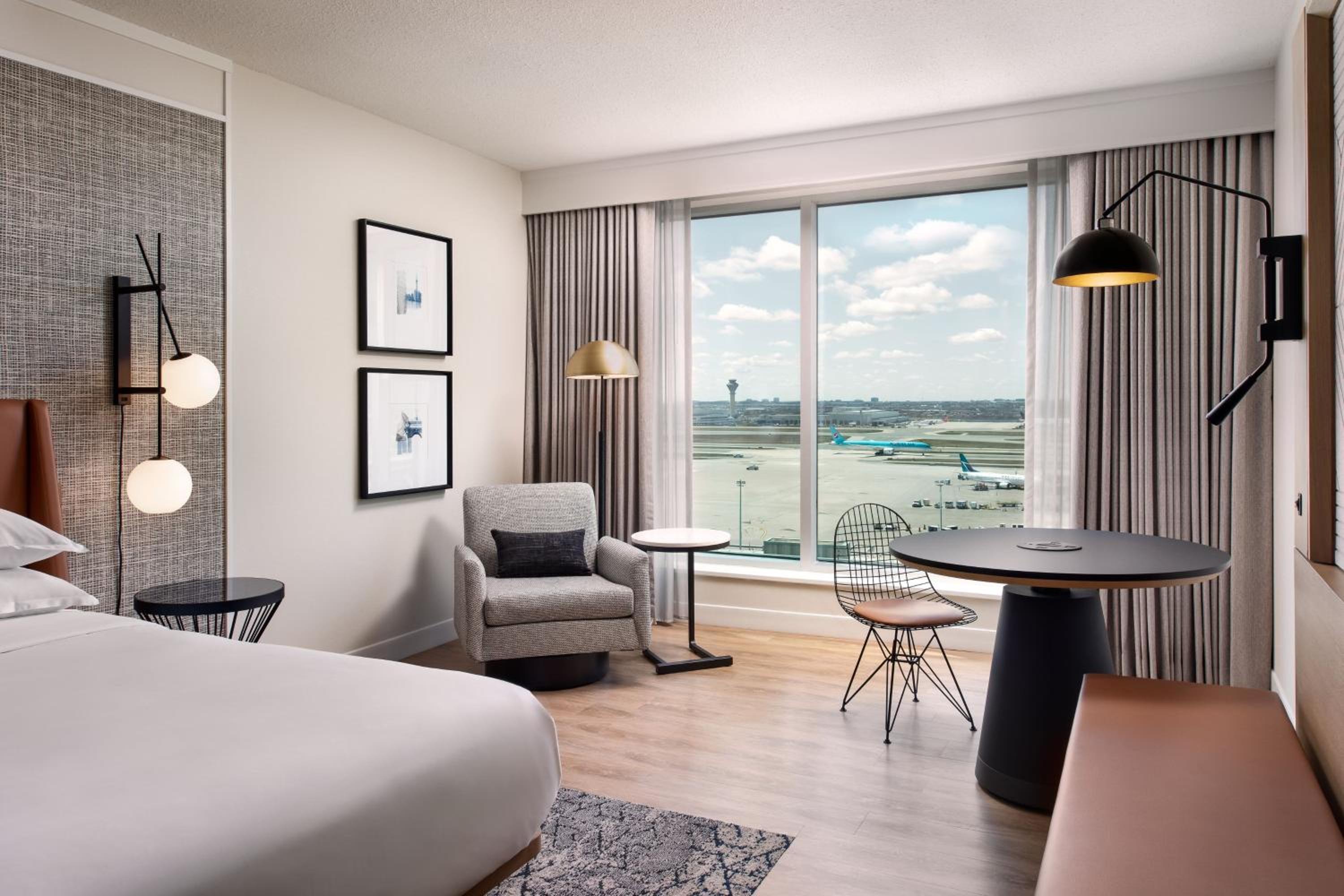 Club King Room - Club Lounge Access