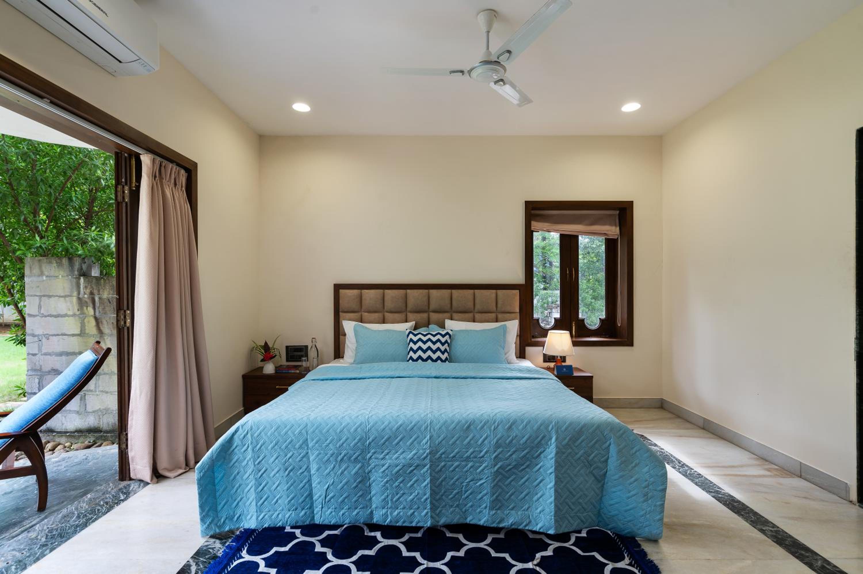 Villa photo 1