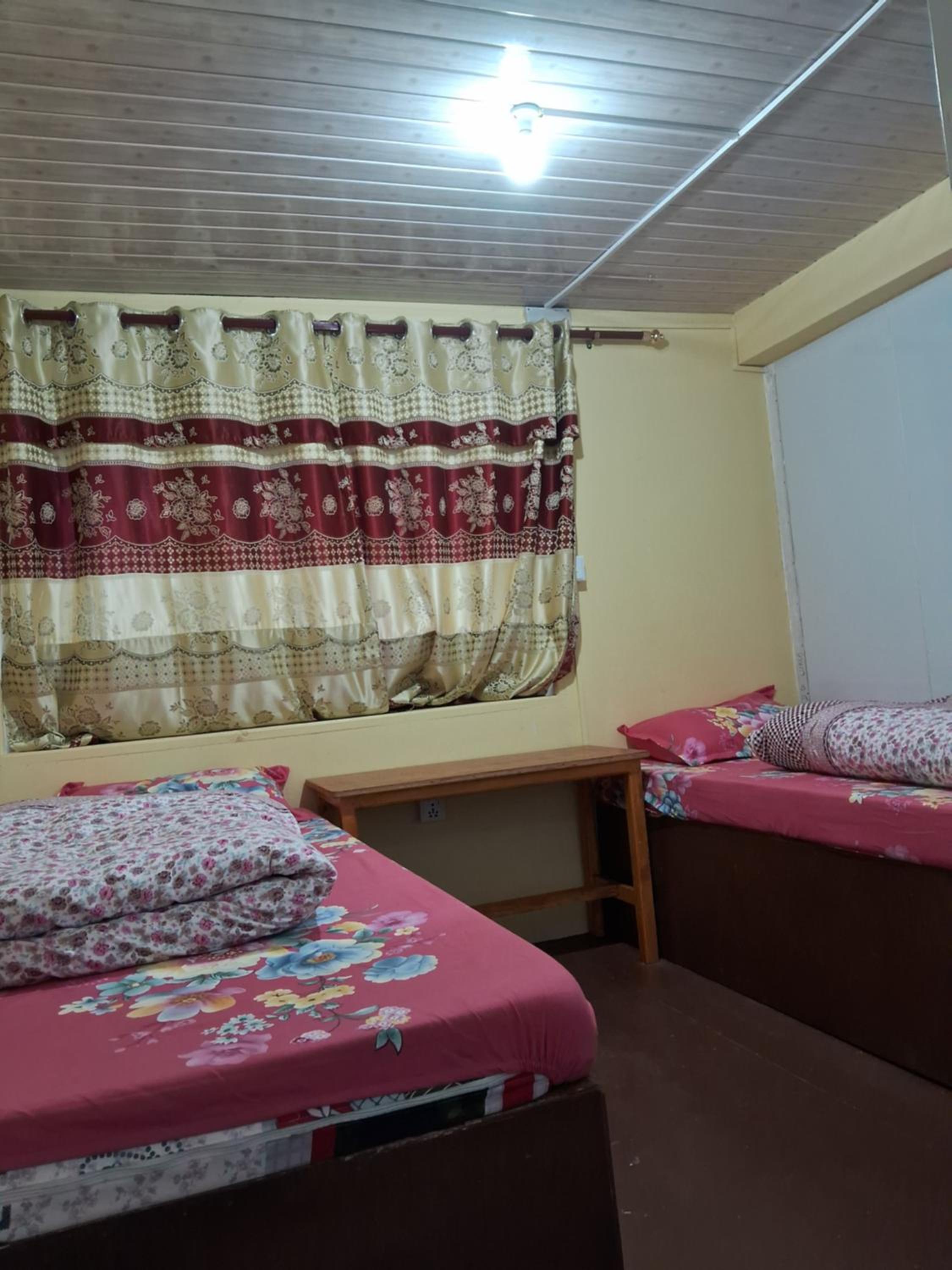 Double Room with Private Bathroom photo 1