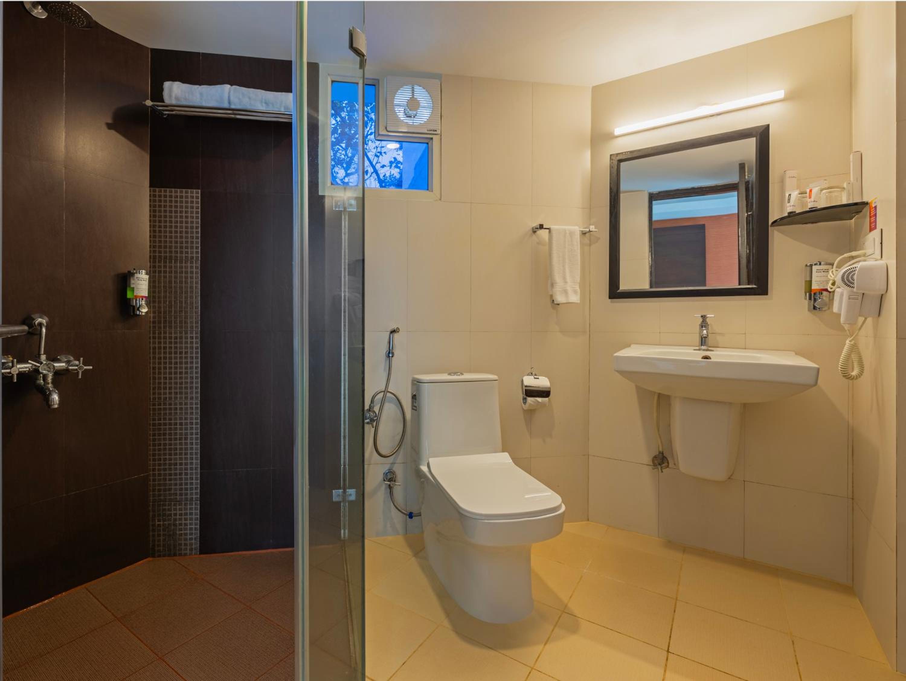 Privilege Suite - Photo 2