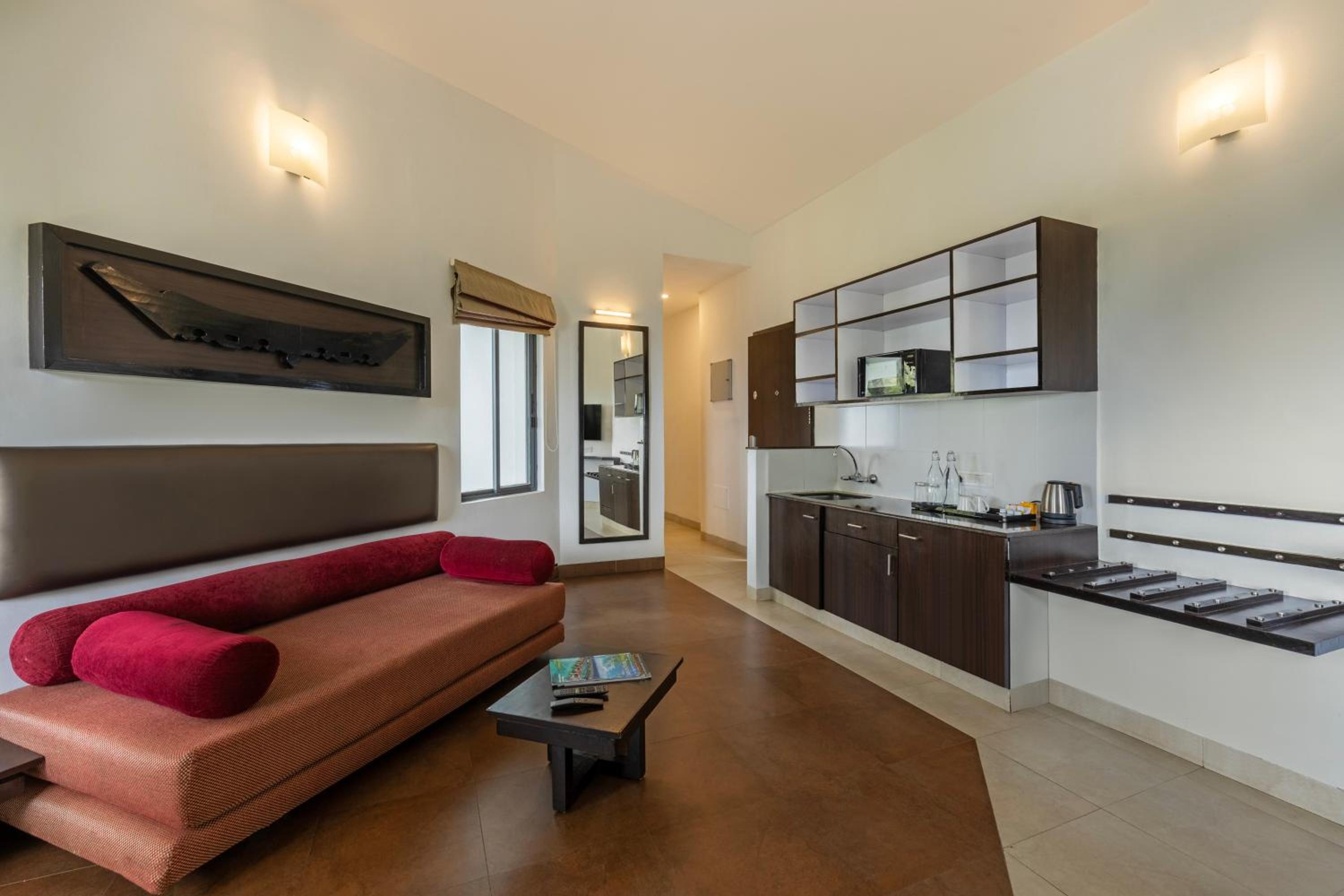 Privilege Suite - Photo 4