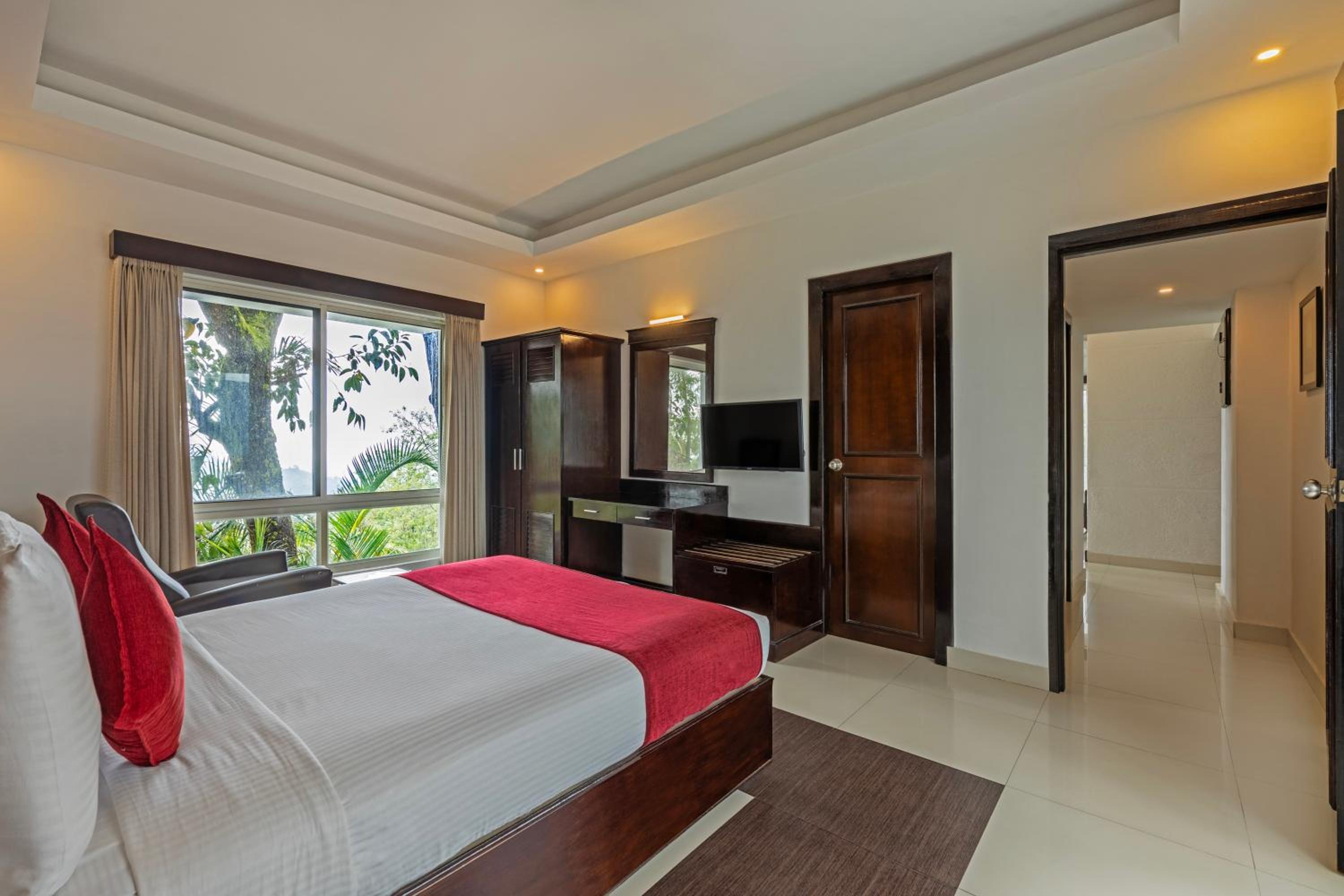 Valley View Indulge Suite  - Photo 1