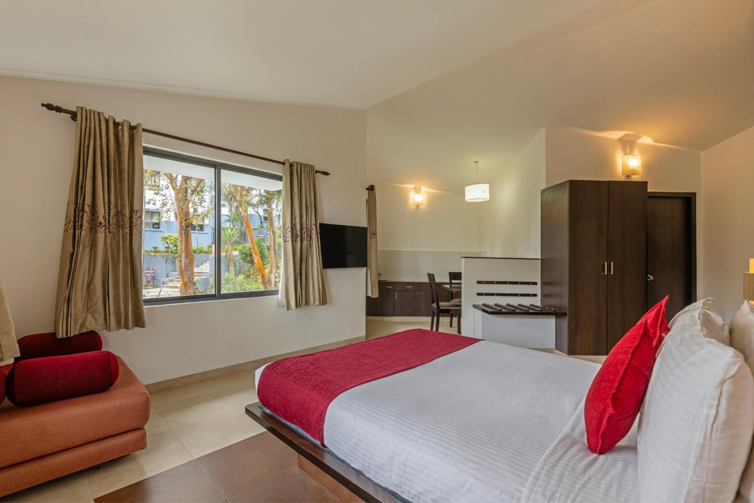 Valley View Indulge Suite  - Photo 6