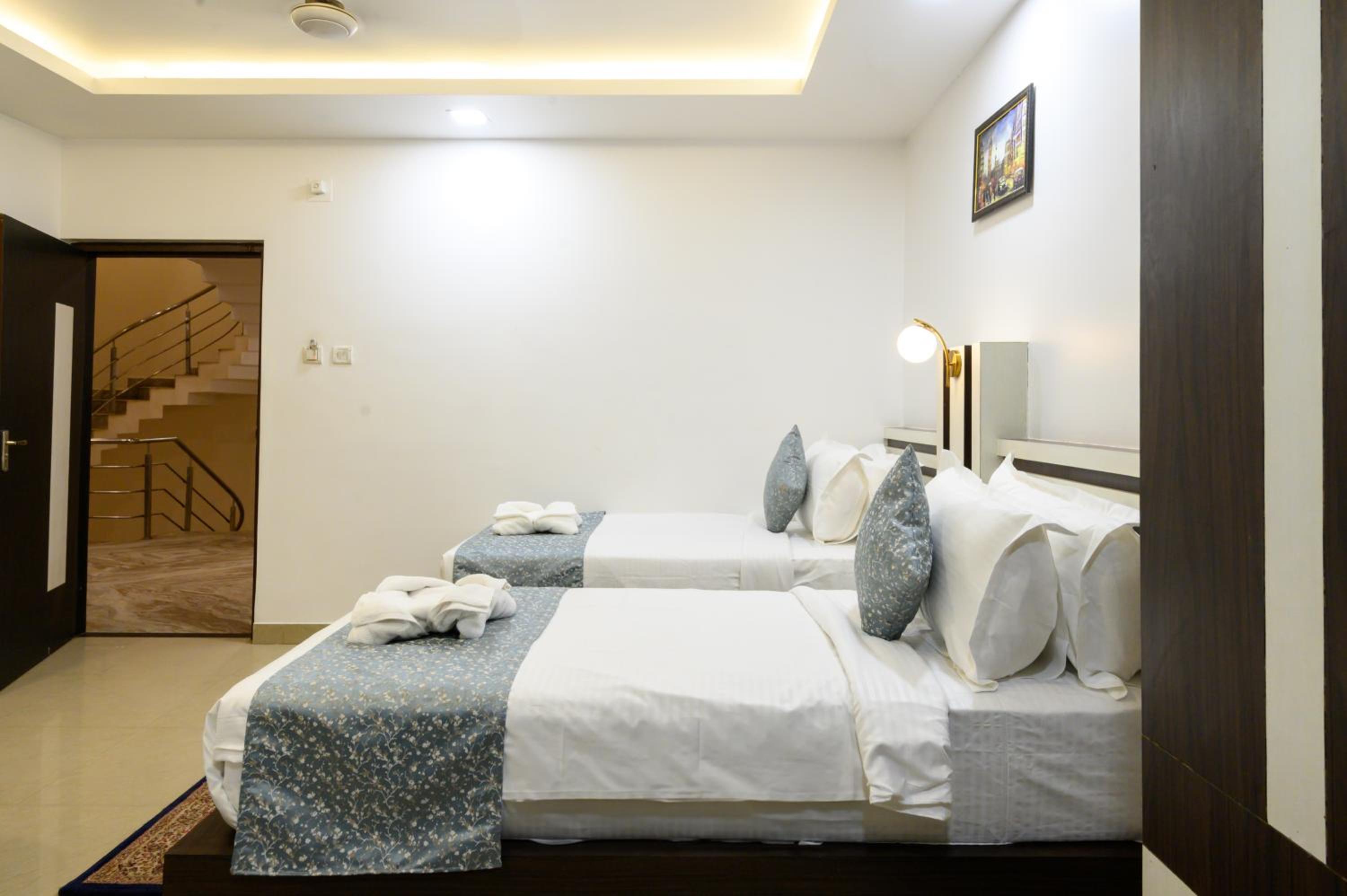Deluxe Double or Twin Room photo 1