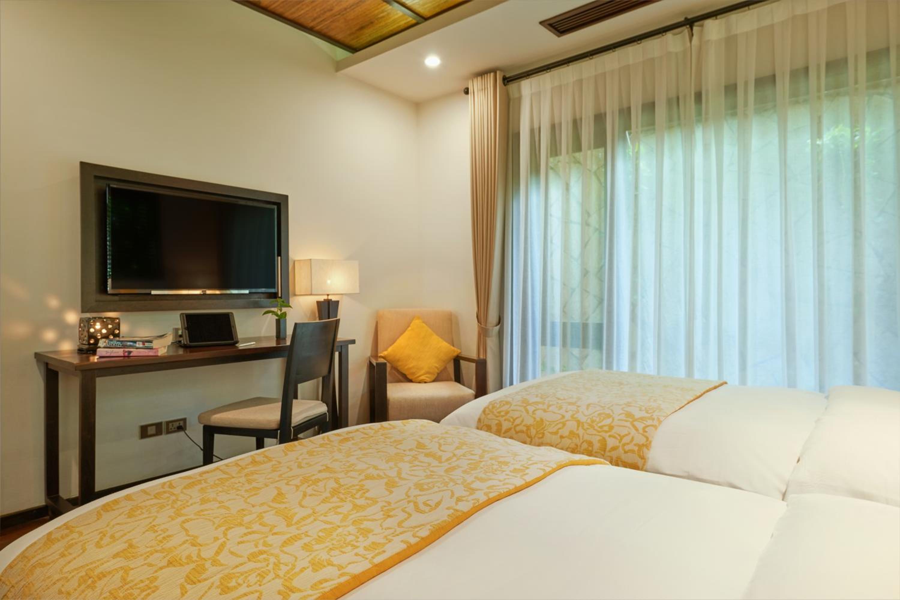 Pool Villa 3-Bedroom Ocean View