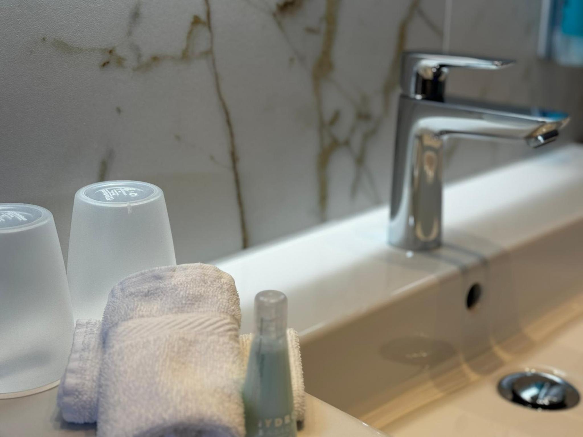 Comfort Doppelzimmer mit Rheinblick - Photo 21