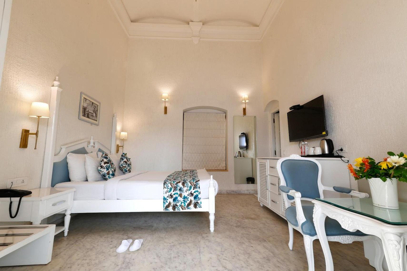 Deluxe Family Room - Photo 1