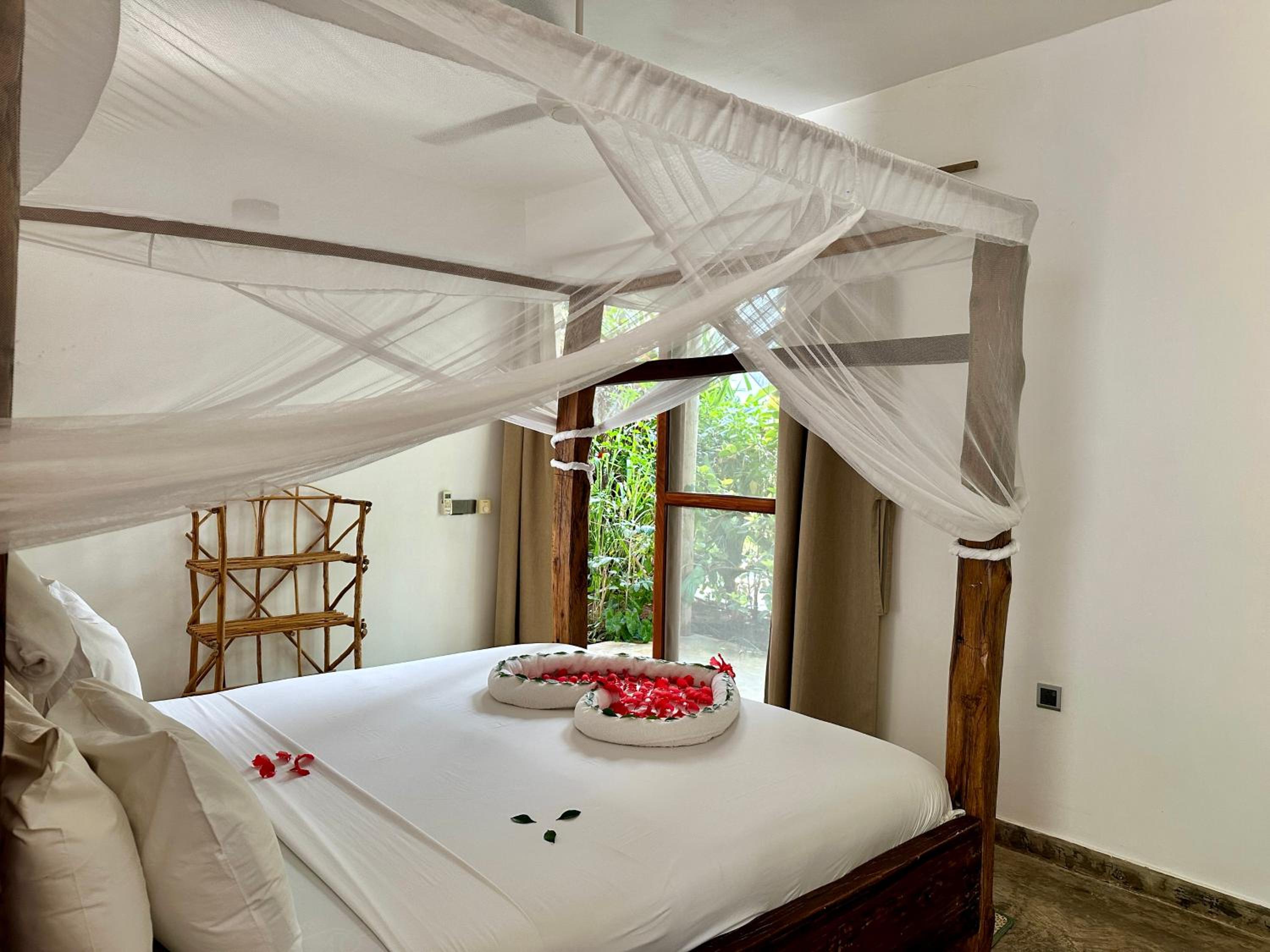 Premium Jacuzzi Suite