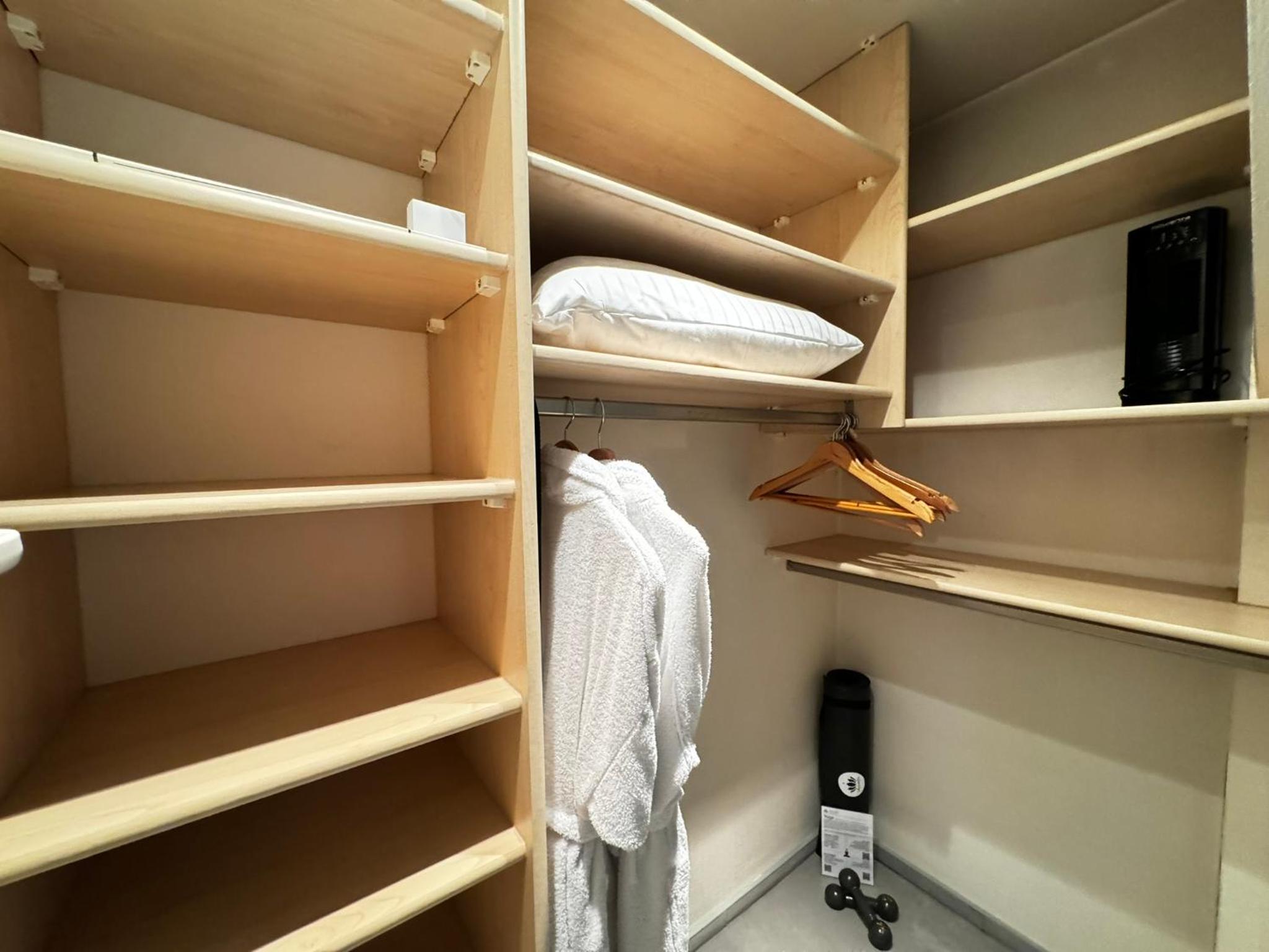 One-Bedroom Apartment - Photo 21