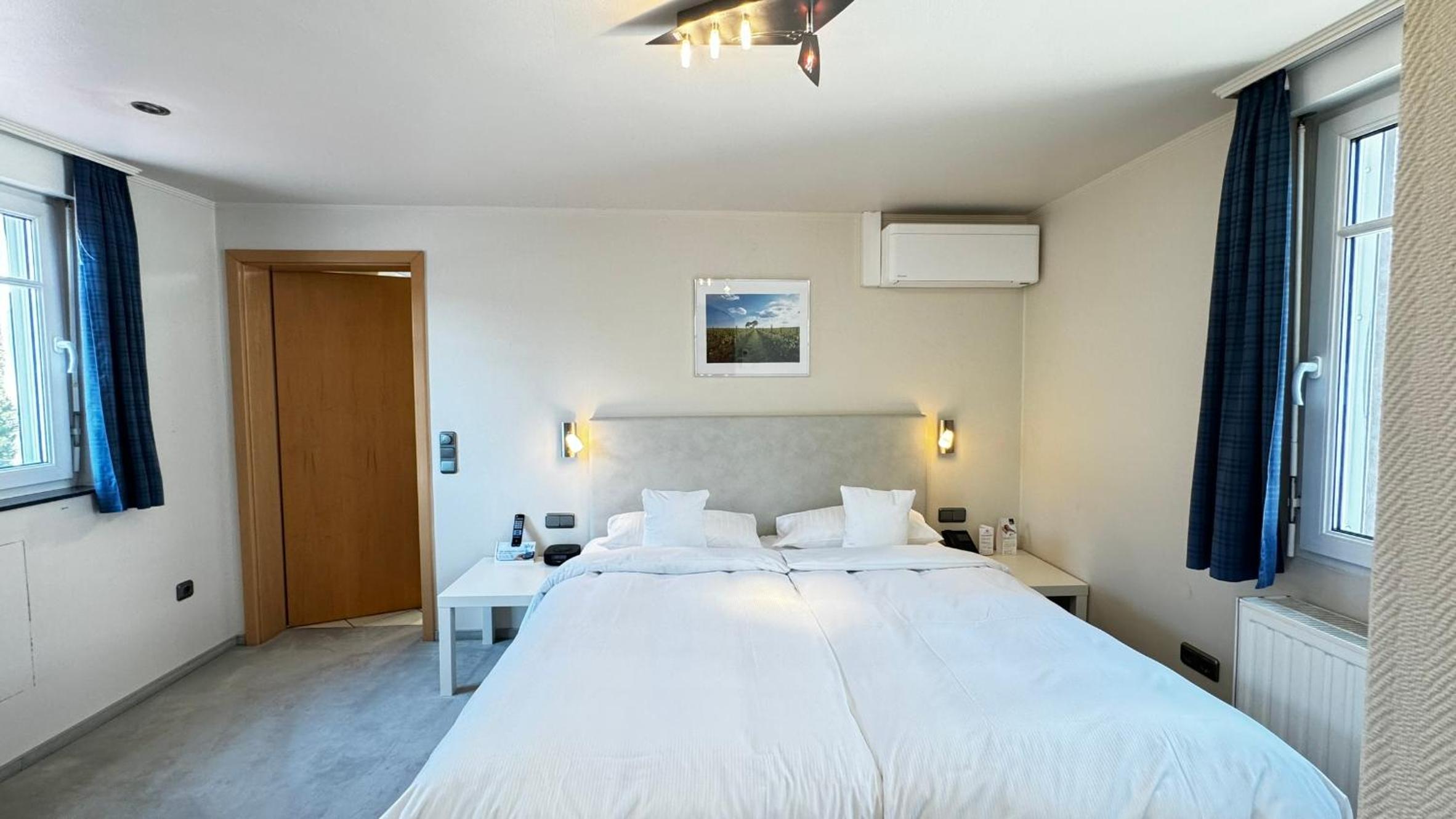 One-Bedroom Apartment - Photo 20