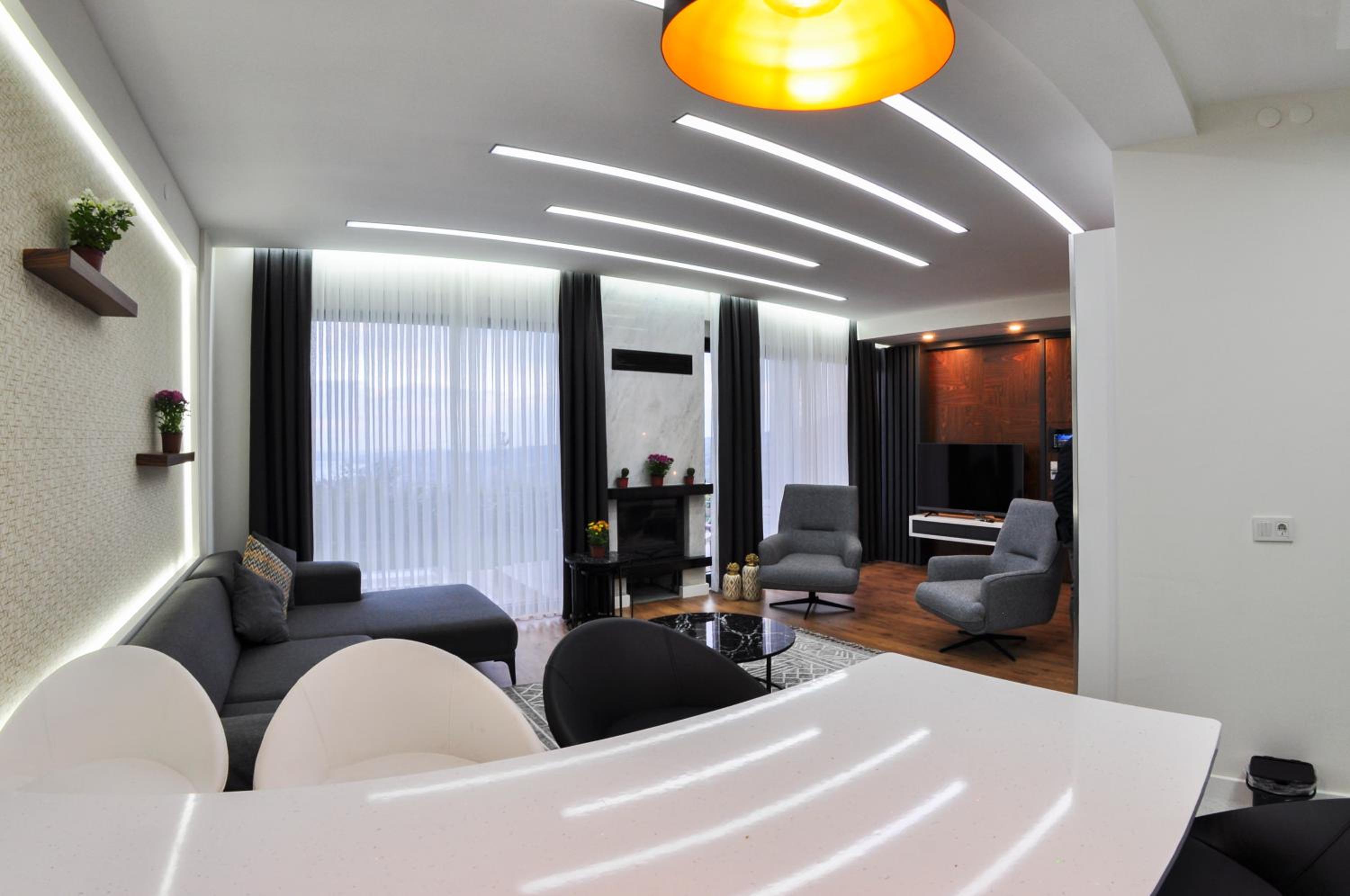 Villa photo 3