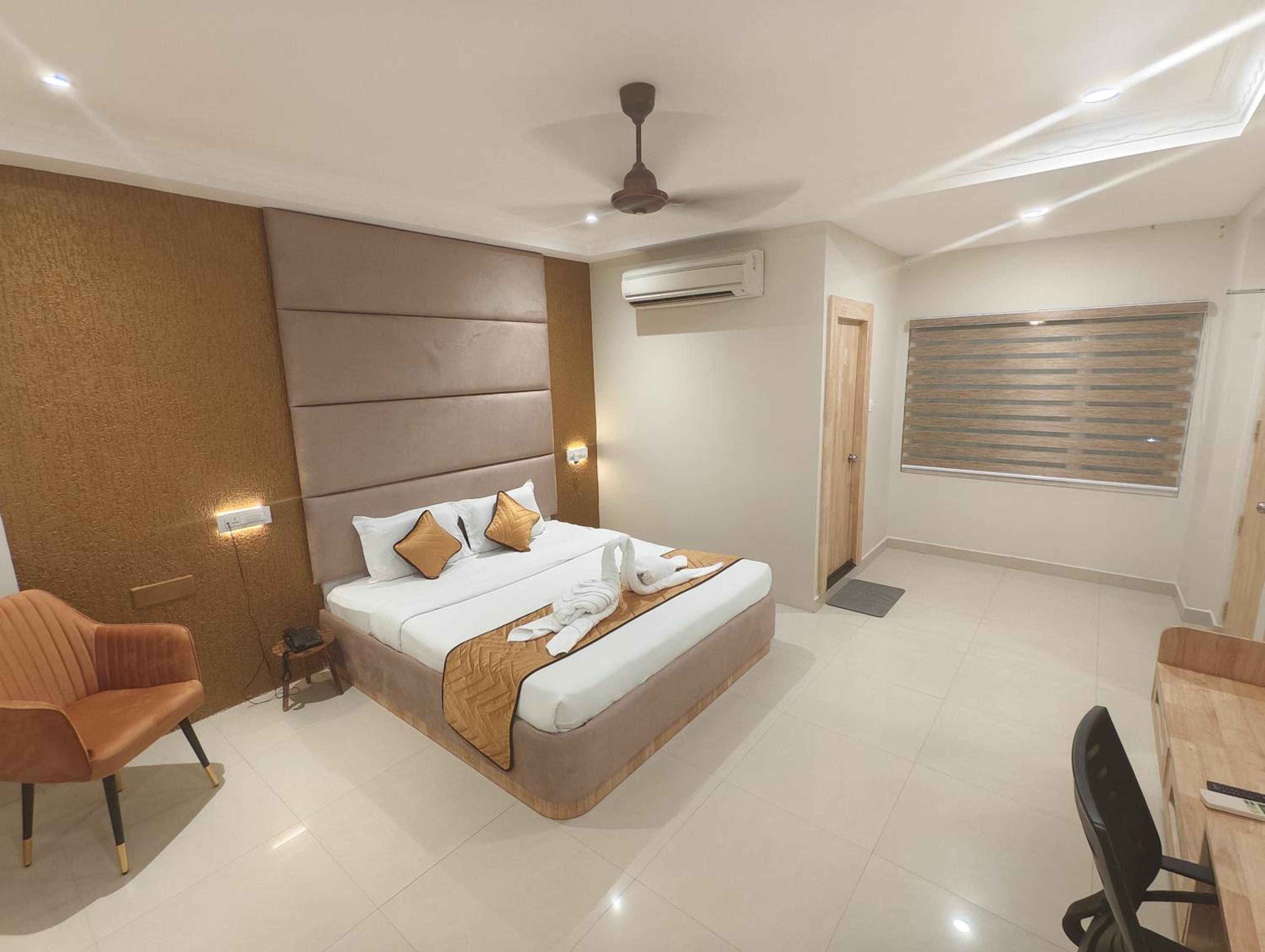 Superior Double Room - Photo 1