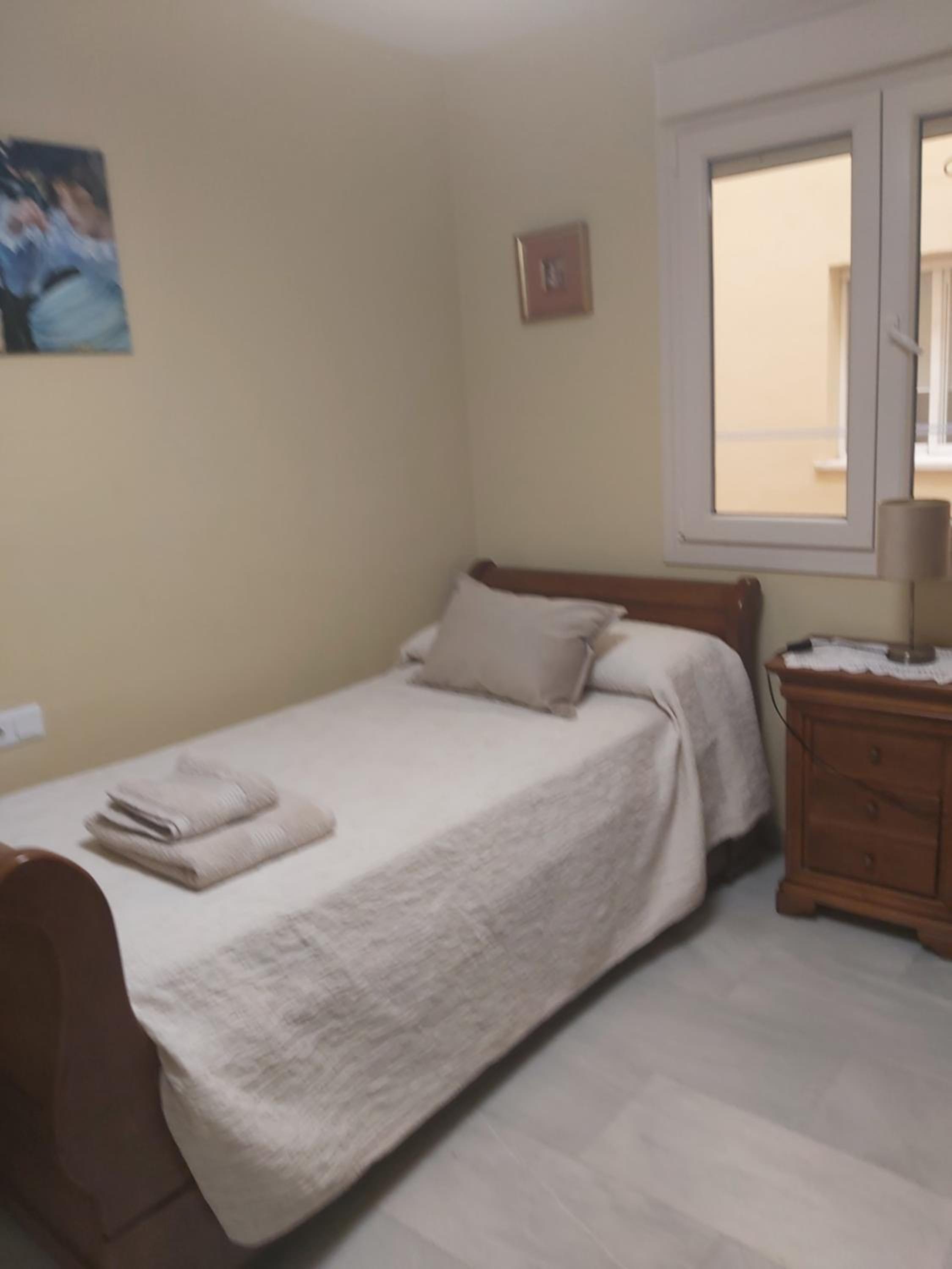Habitación Estándar con Cama Queen