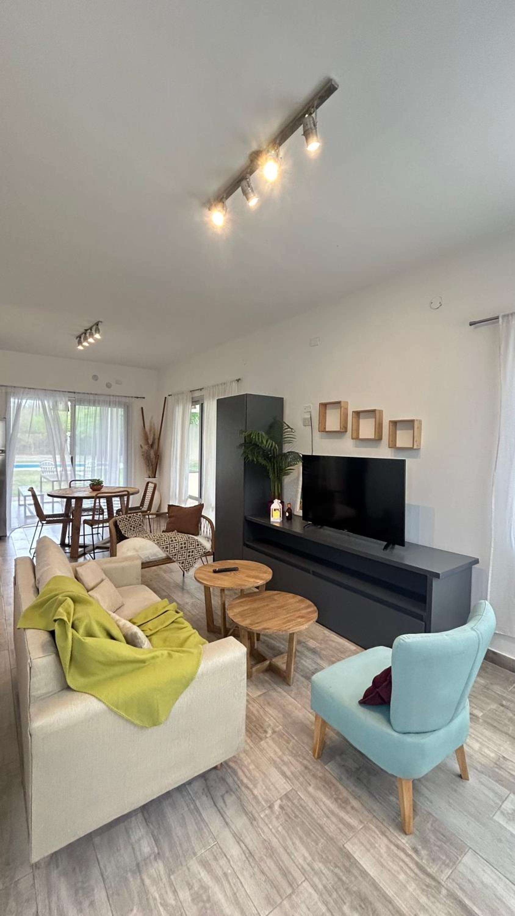 Three-Bedroom House photo 1