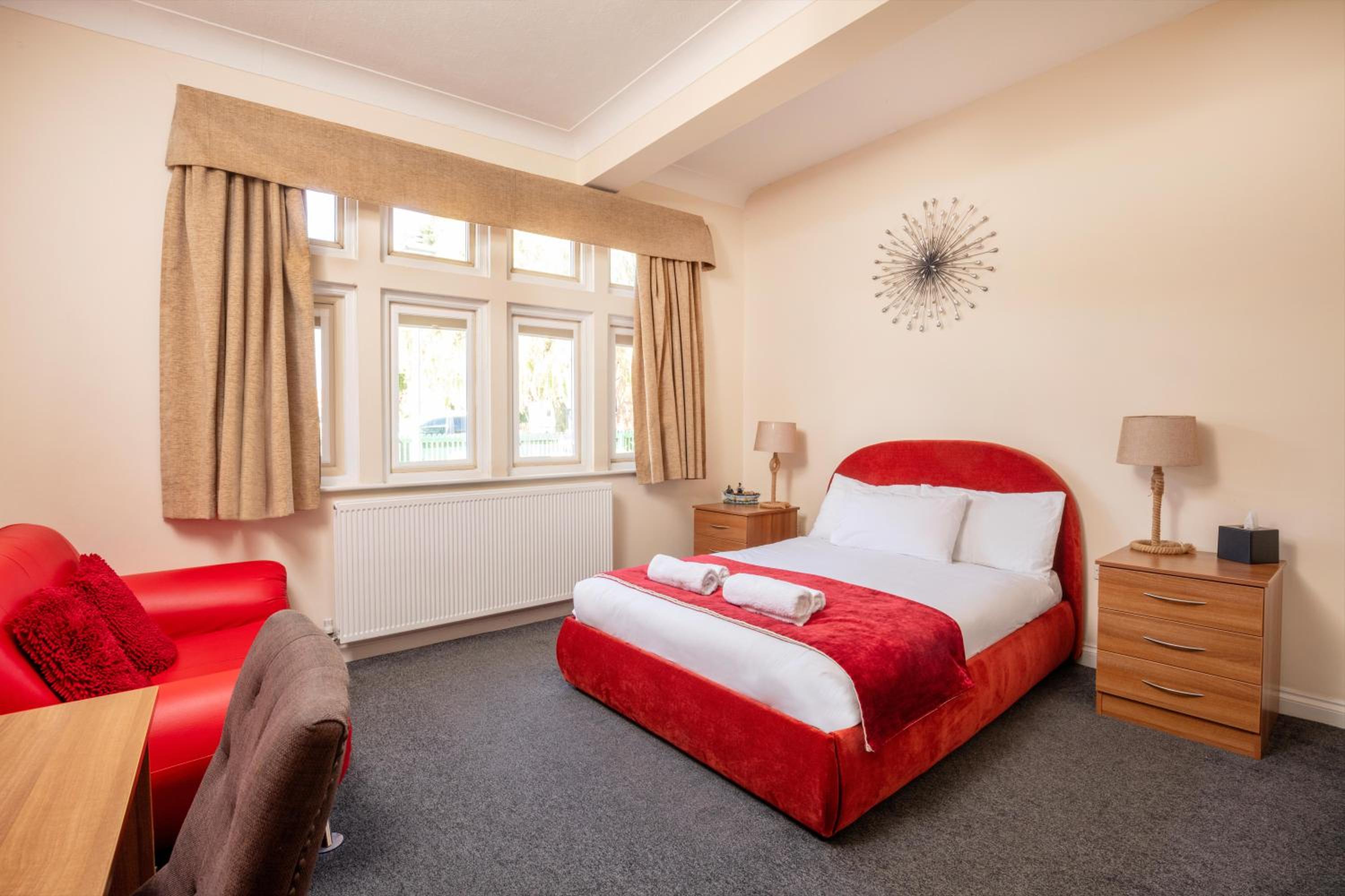 Deluxe Double Room with Shower photo 1