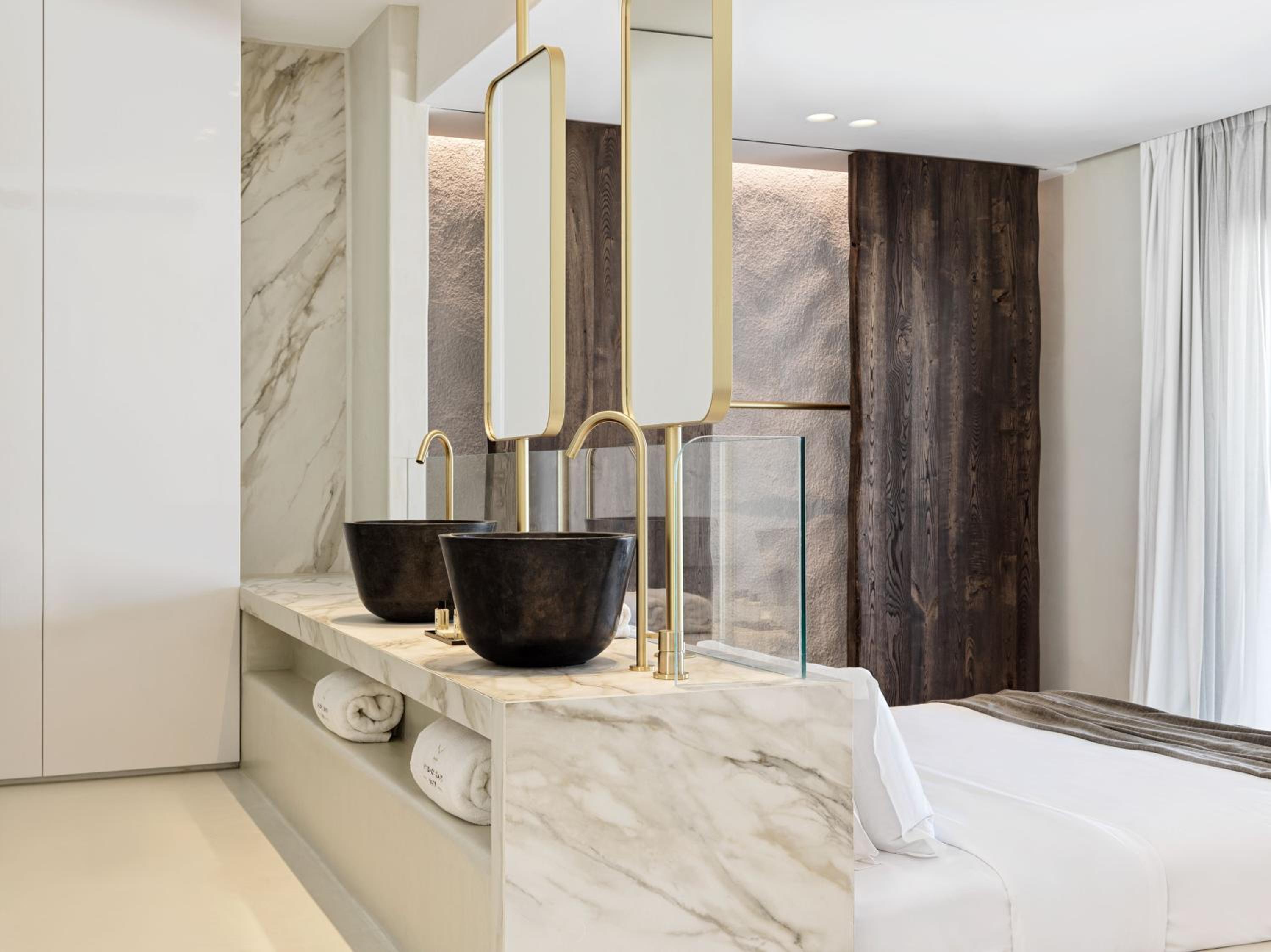 Signature Suite Private Heated Pool with Sea View - Photo 6