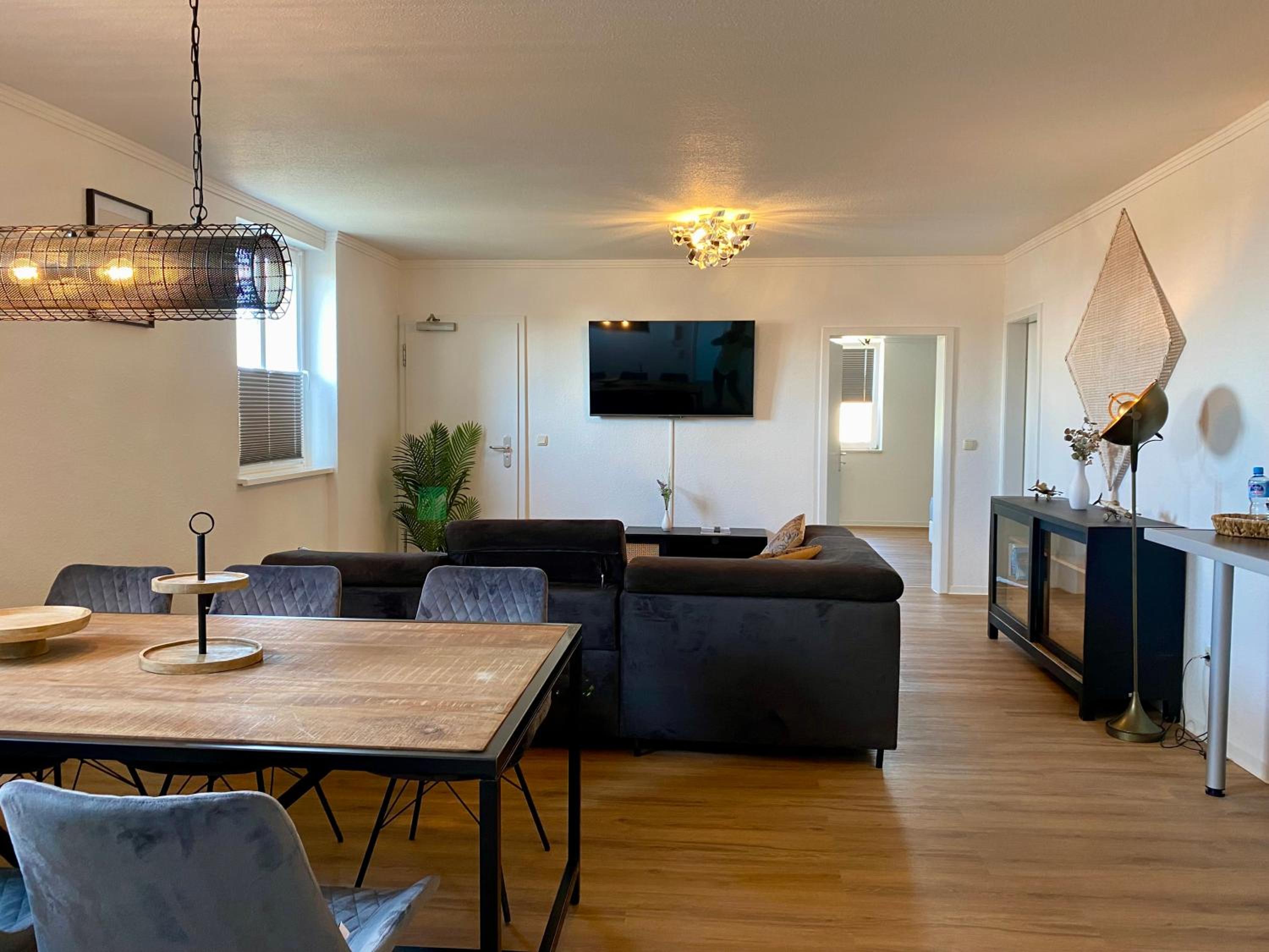 Three-Bedroom Apartment photo 1