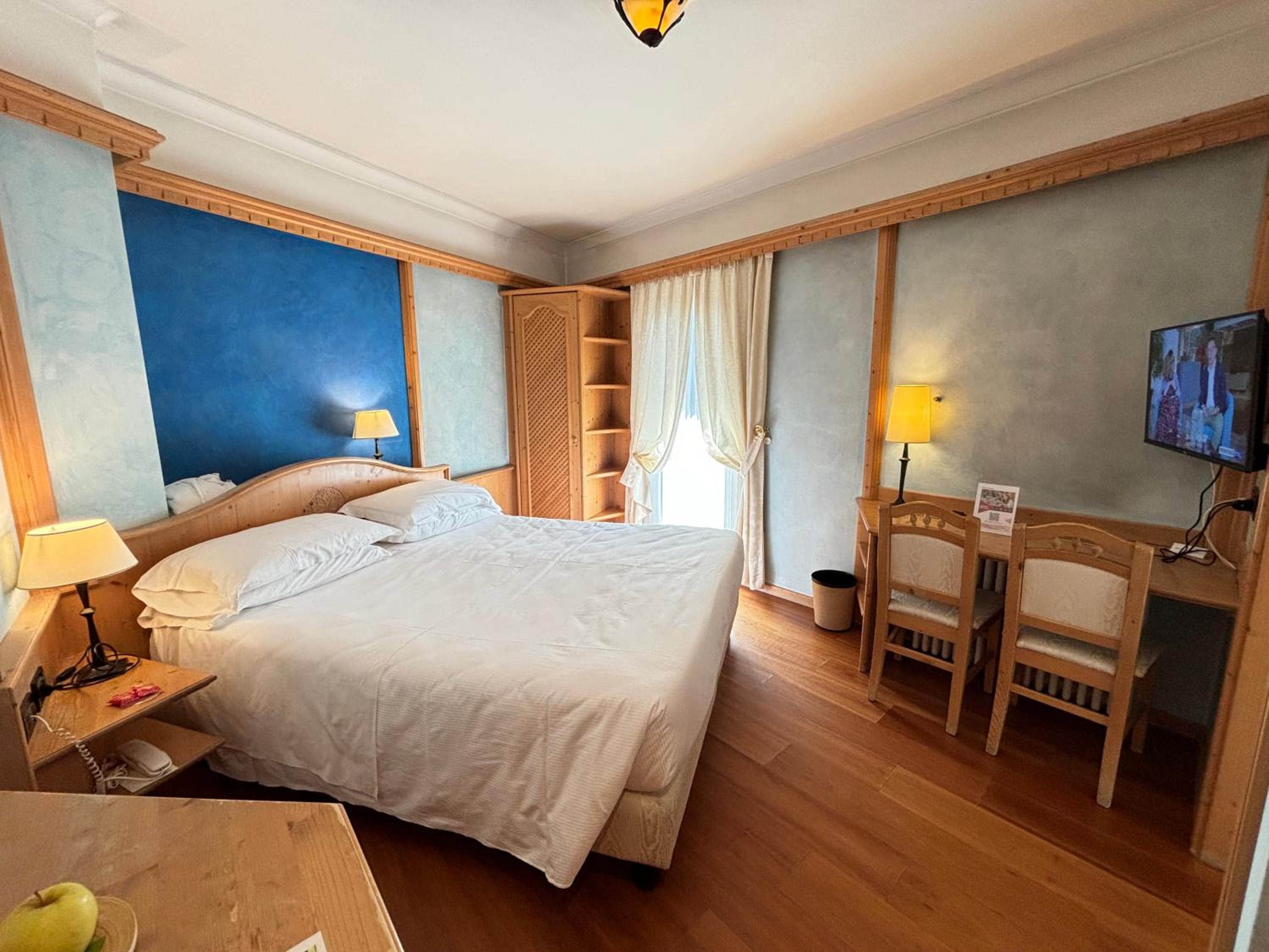 Classic Double or Twin Room - Photo 4