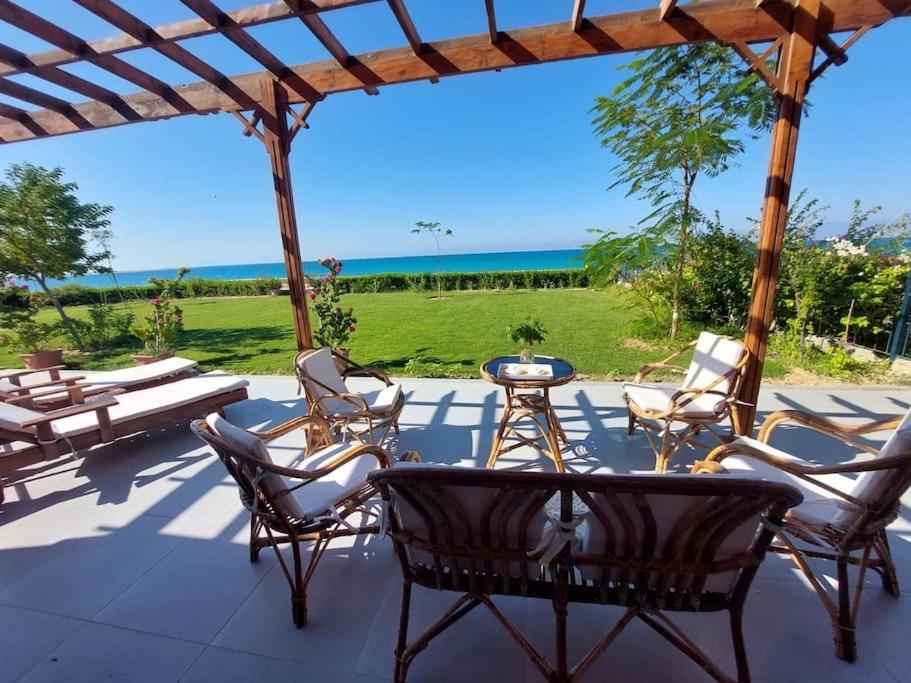 Two-Bedroom Apartment with Balcony and Sea View photo 3