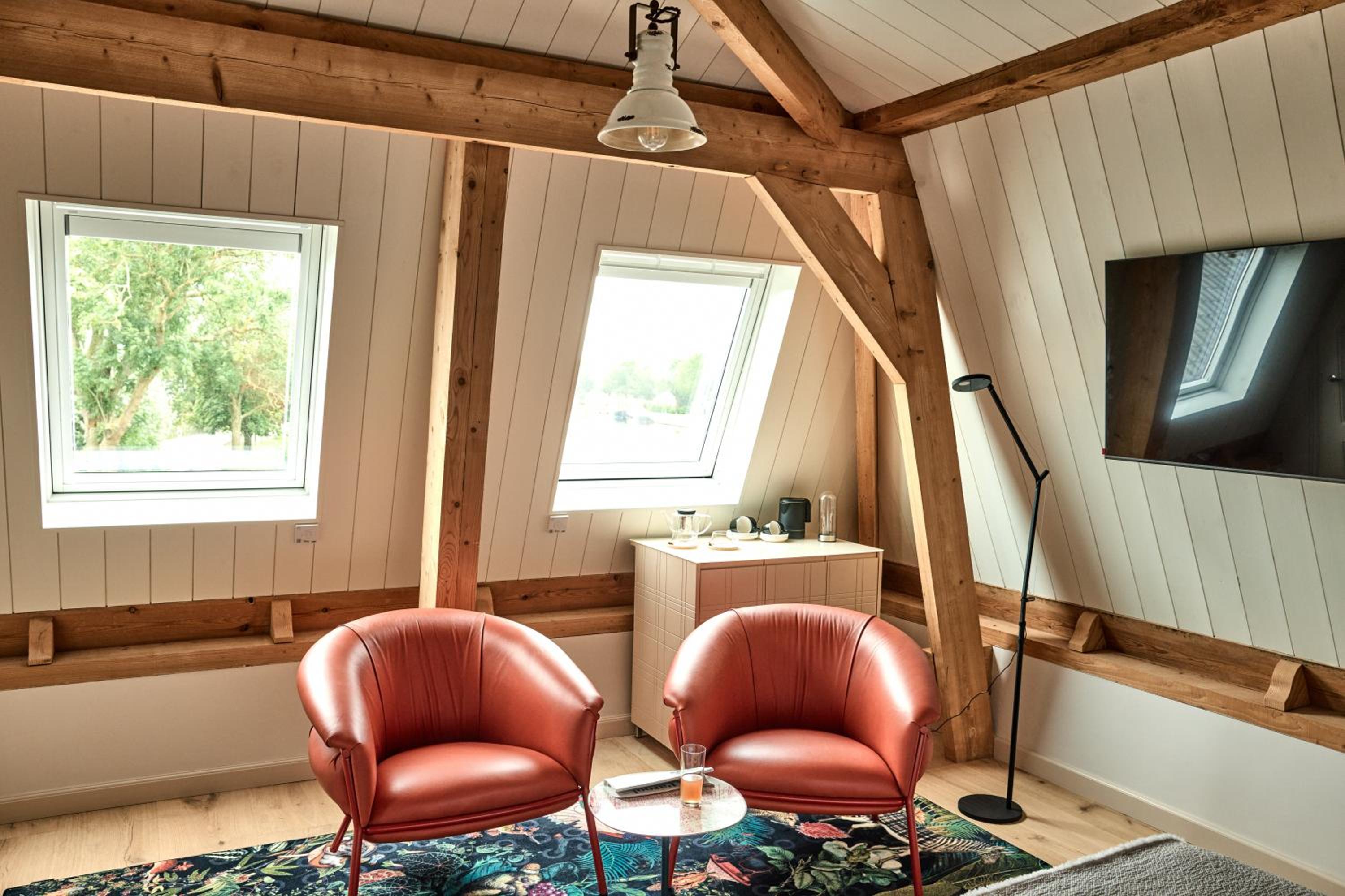 Large Double Room photo 2