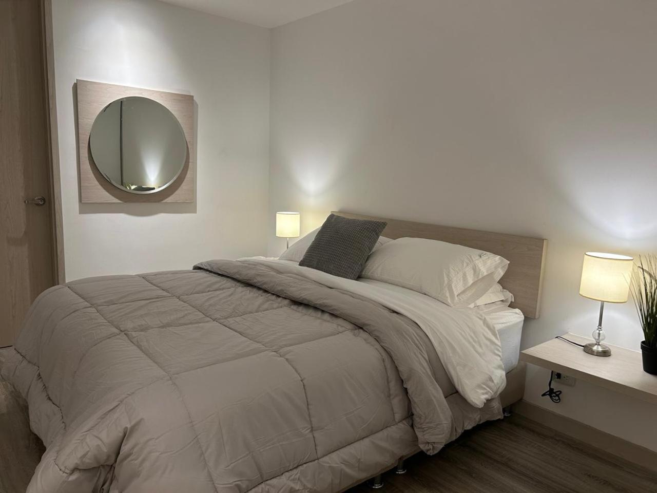 Two-Bedroom Apartment with Balcony photo 2