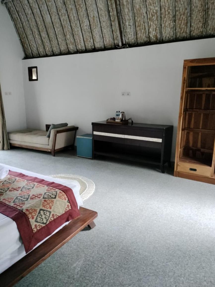 King Room With Pool View photo 2